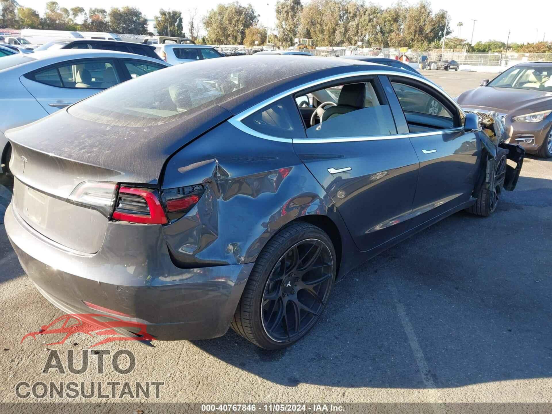 TESLA MODEL 3 2018 - 5YJ3E1EAXJF044208