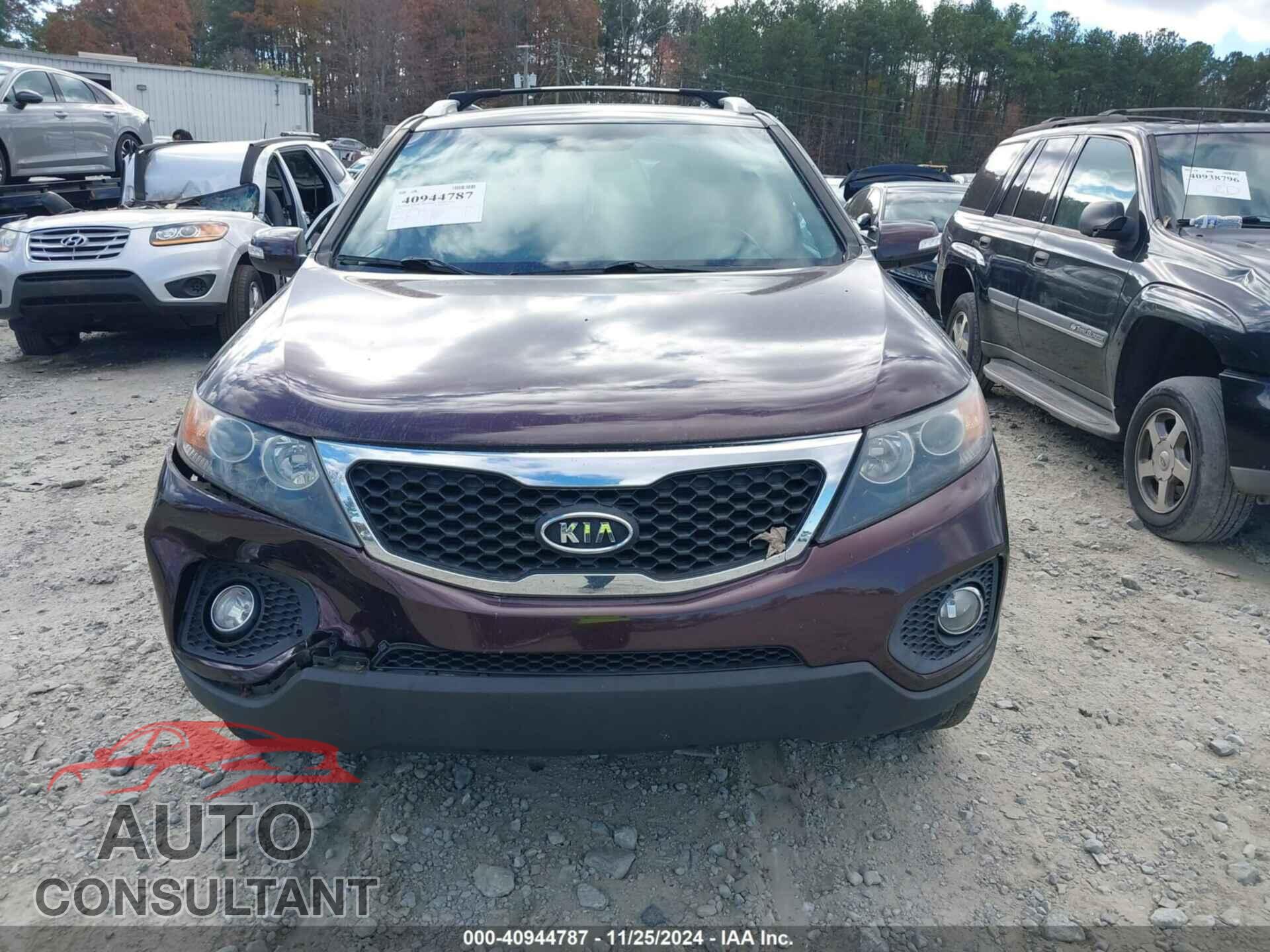KIA SORENTO 2012 - 5XYKU3A60CG264030