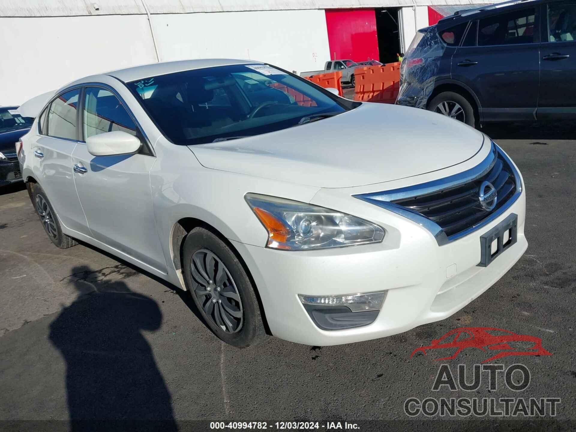 NISSAN ALTIMA 2013 - 1N4AL3AP2DN584733