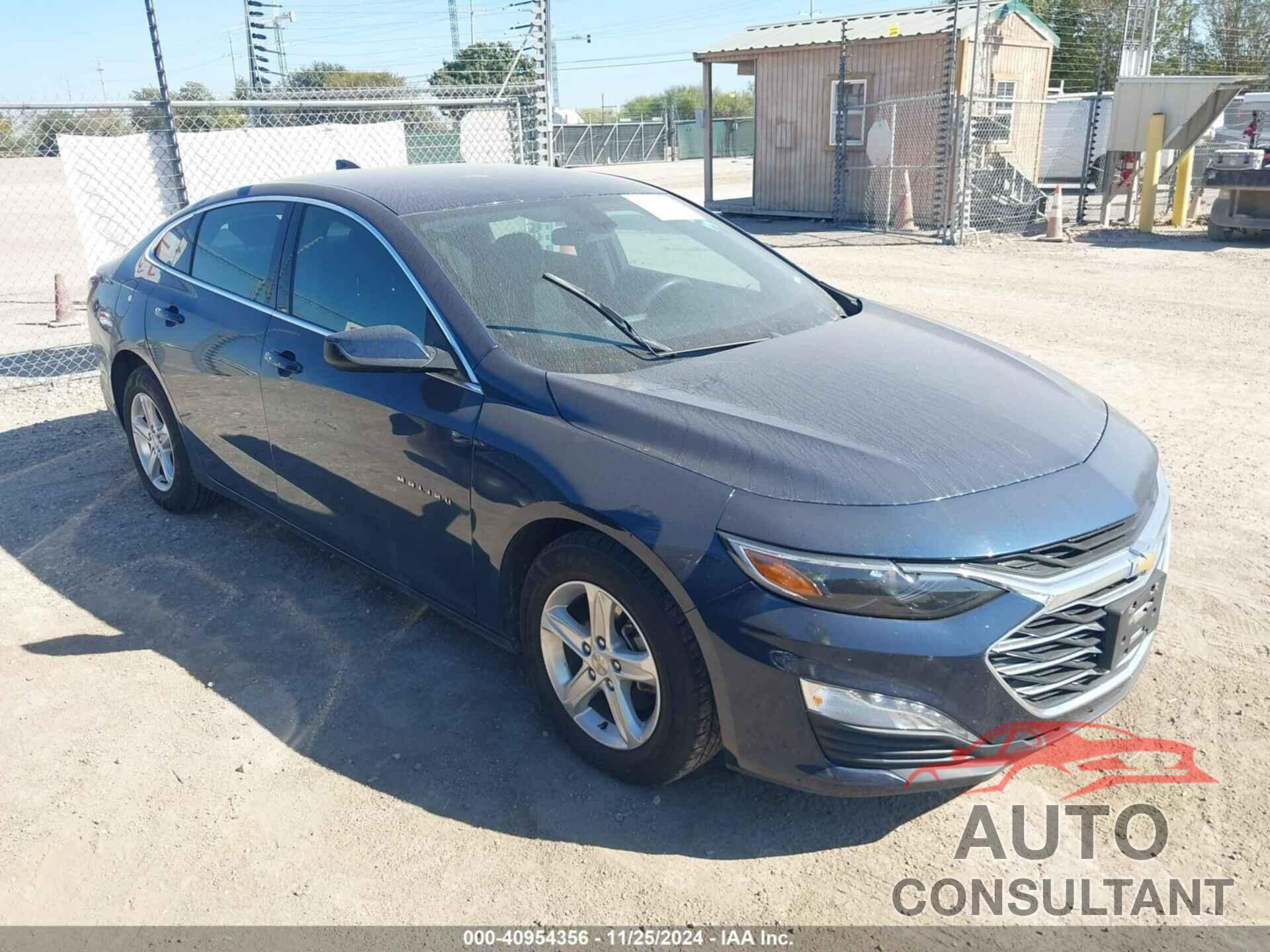 CHEVROLET MALIBU 2022 - 1G1ZD5ST2NF133839