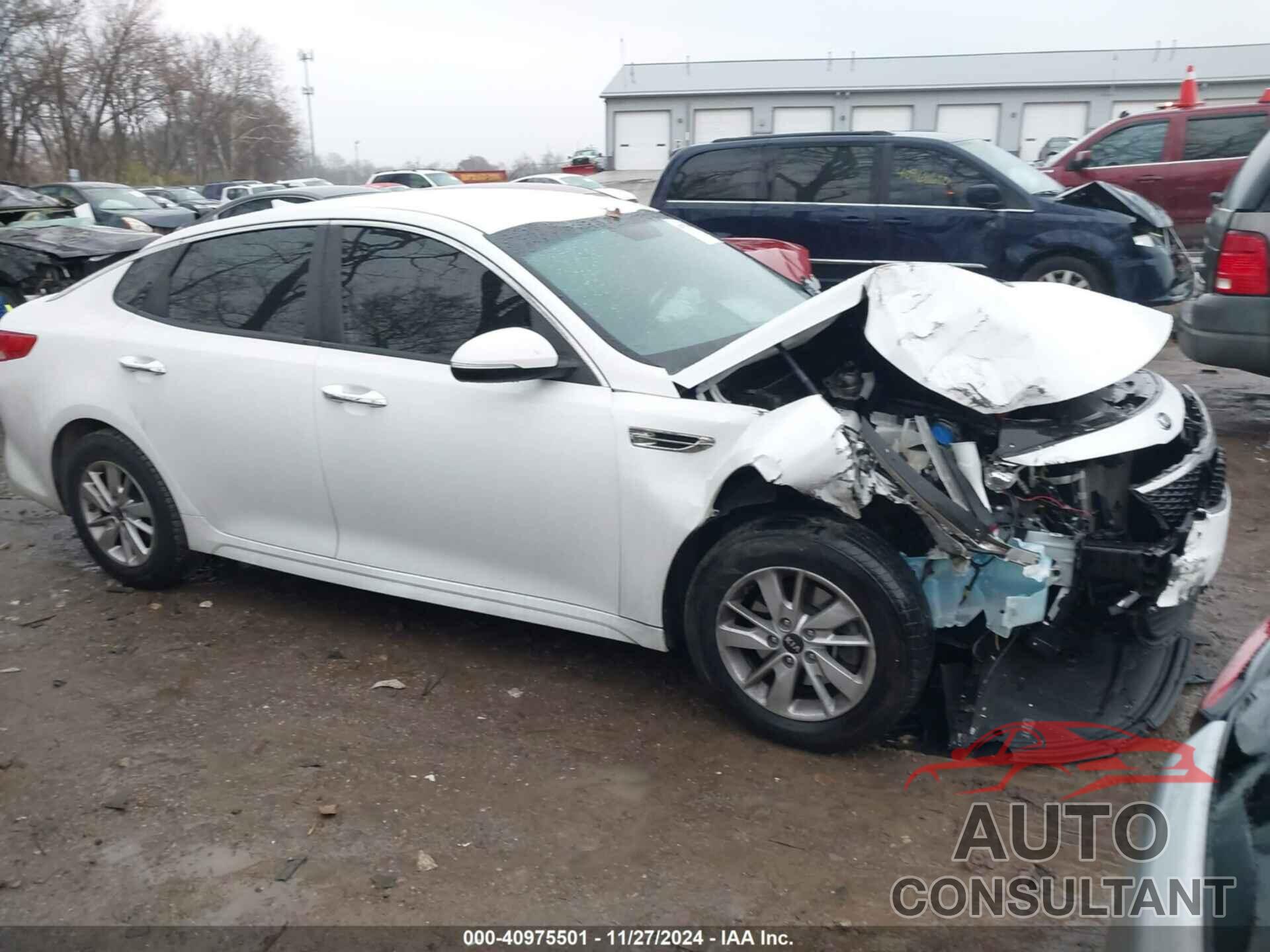 KIA OPTIMA 2018 - 5XXGT4L39JG185880