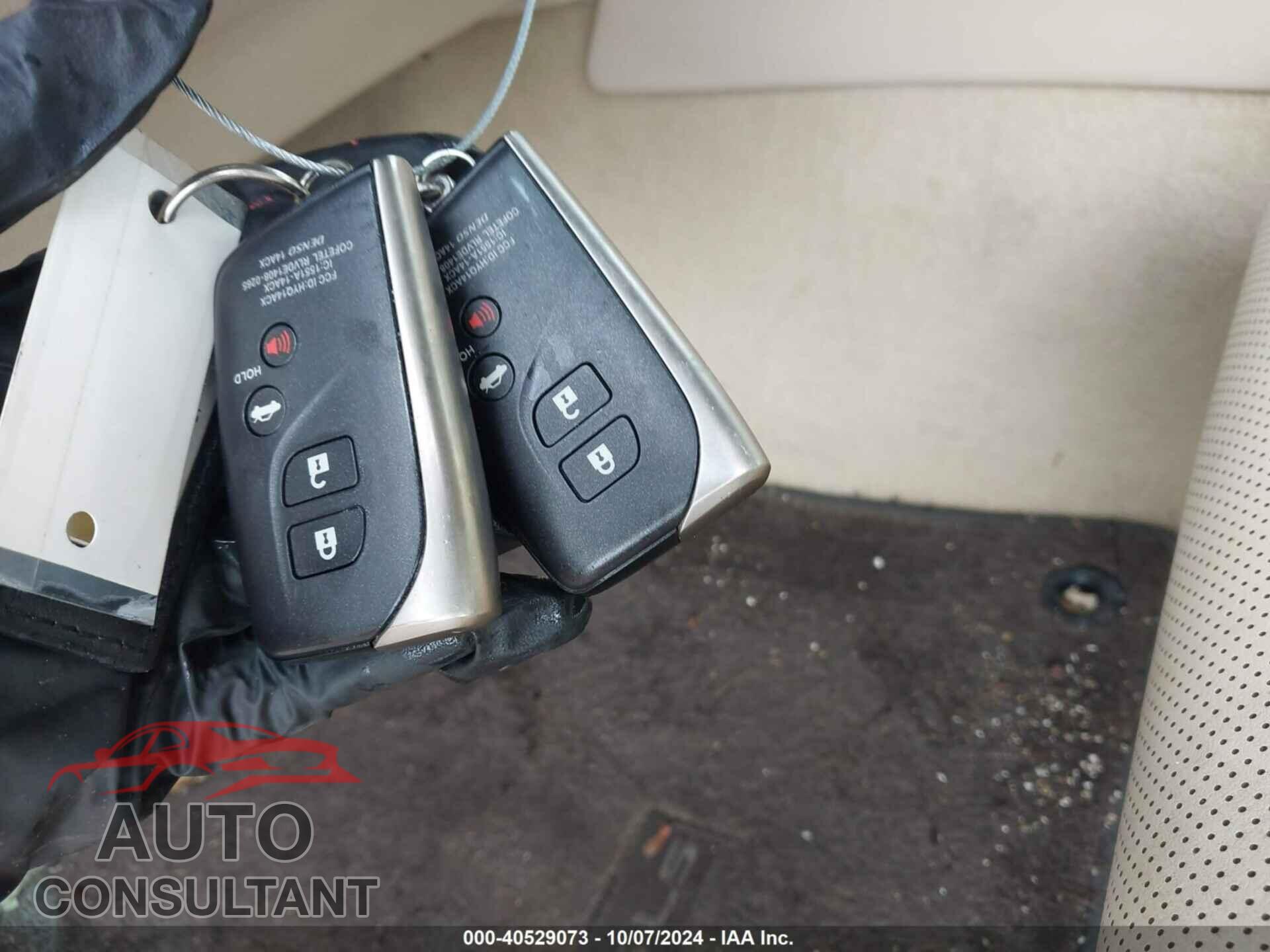 LEXUS LS 2016 - JTHBL5EF1G5143206
