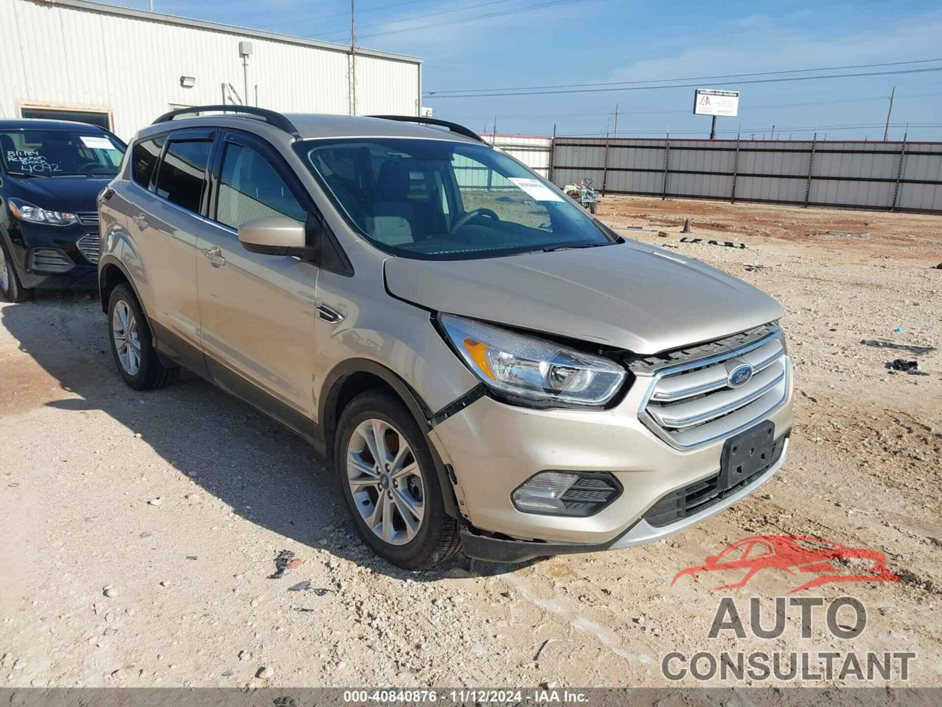 FORD ESCAPE 2018 - 1FMCU9GD8JUD42140