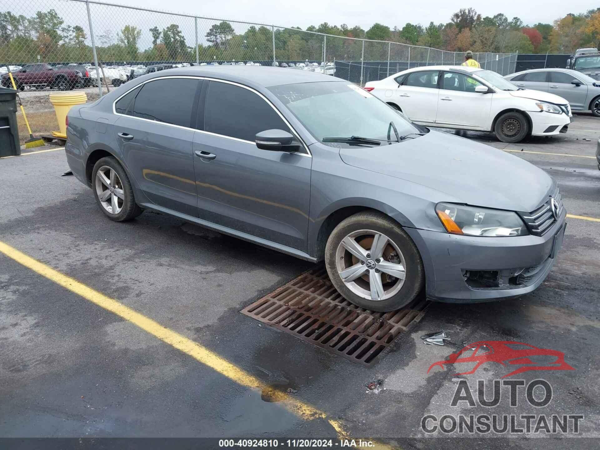 VOLKSWAGEN PASSAT 2014 - 1VWBT7A30EC050739