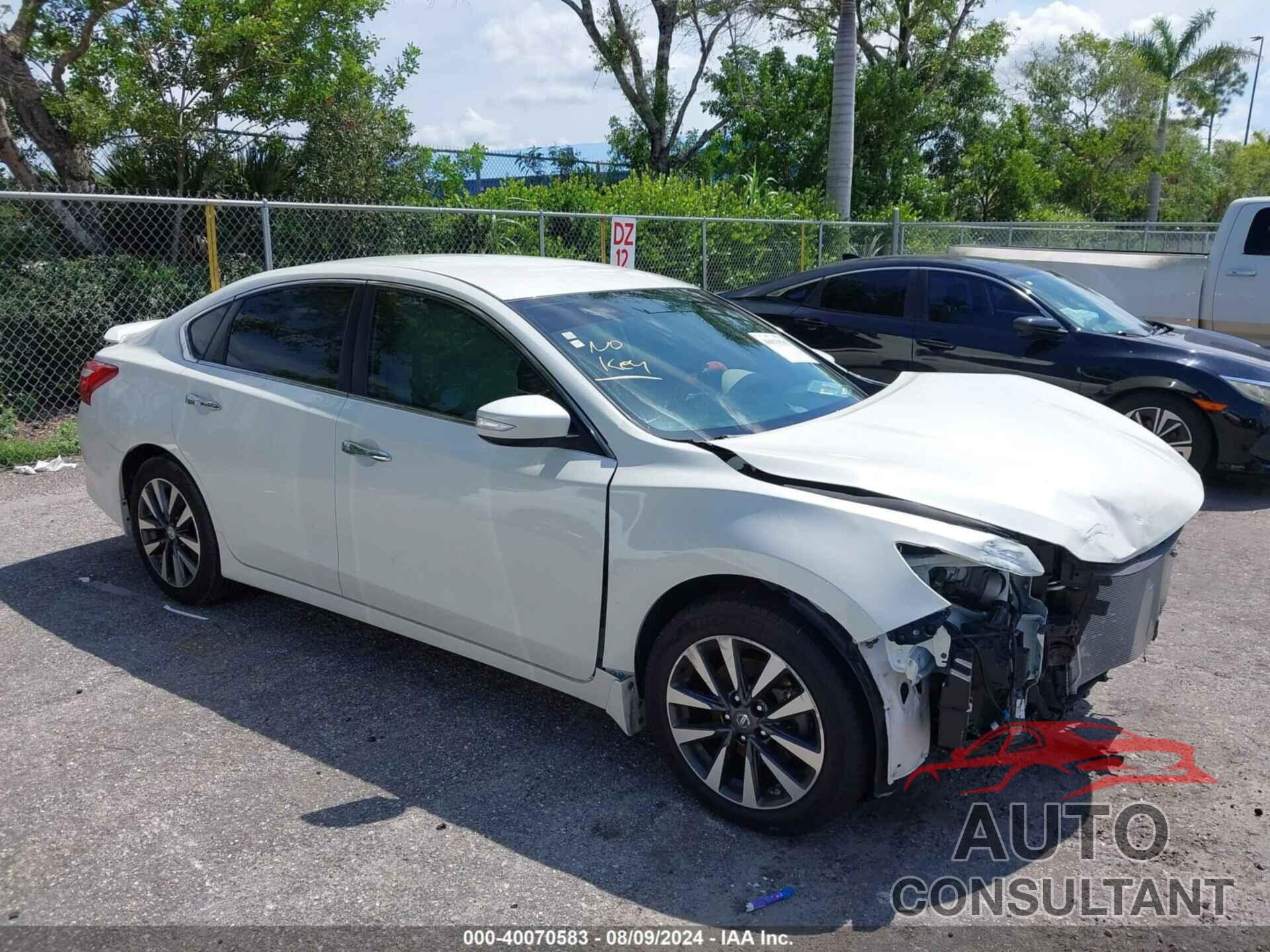 NISSAN ALTIMA 2017 - 1N4AL3AP9HC213991