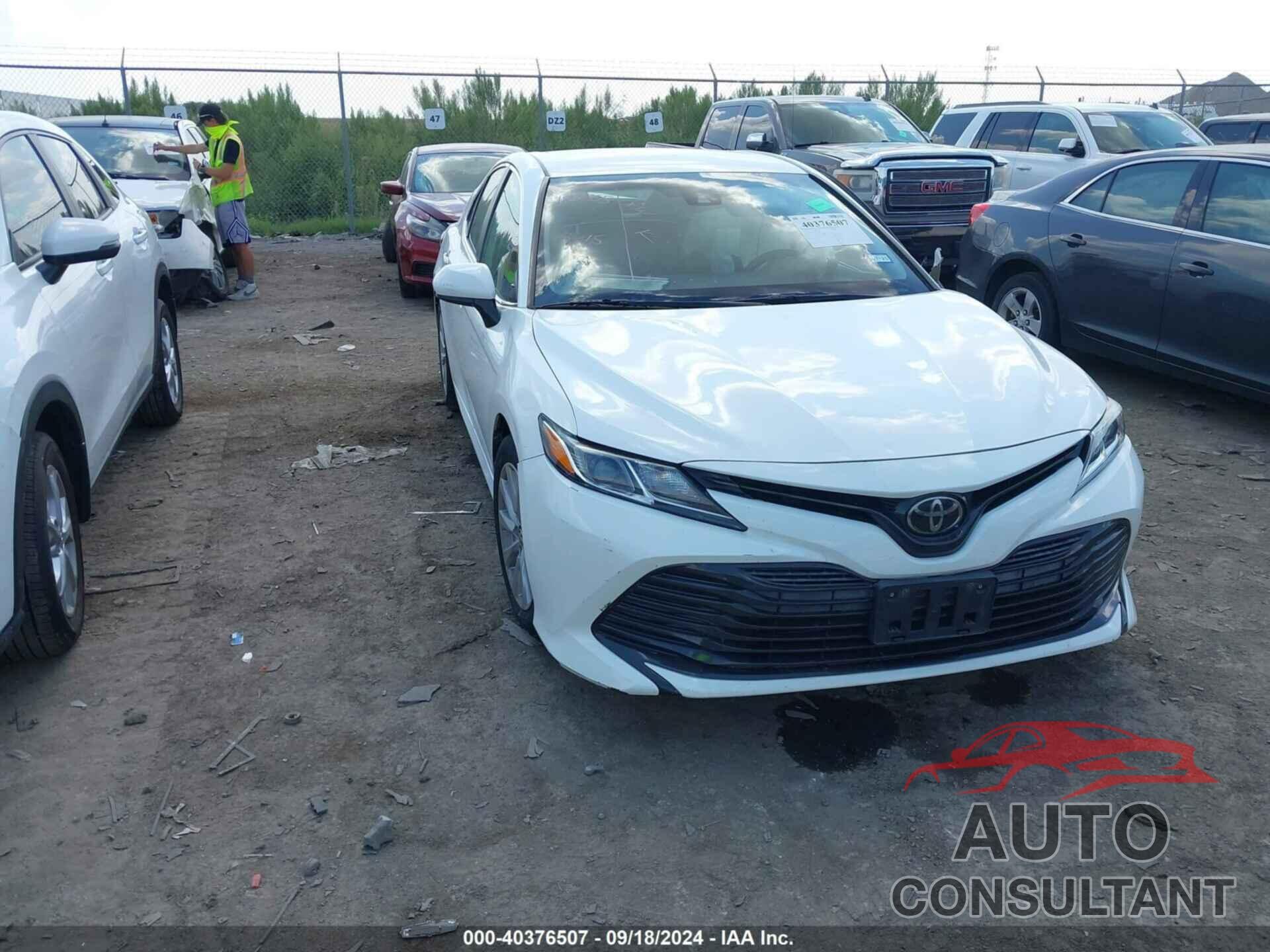 TOYOTA CAMRY 2019 - 4T1B11HKXKU216432