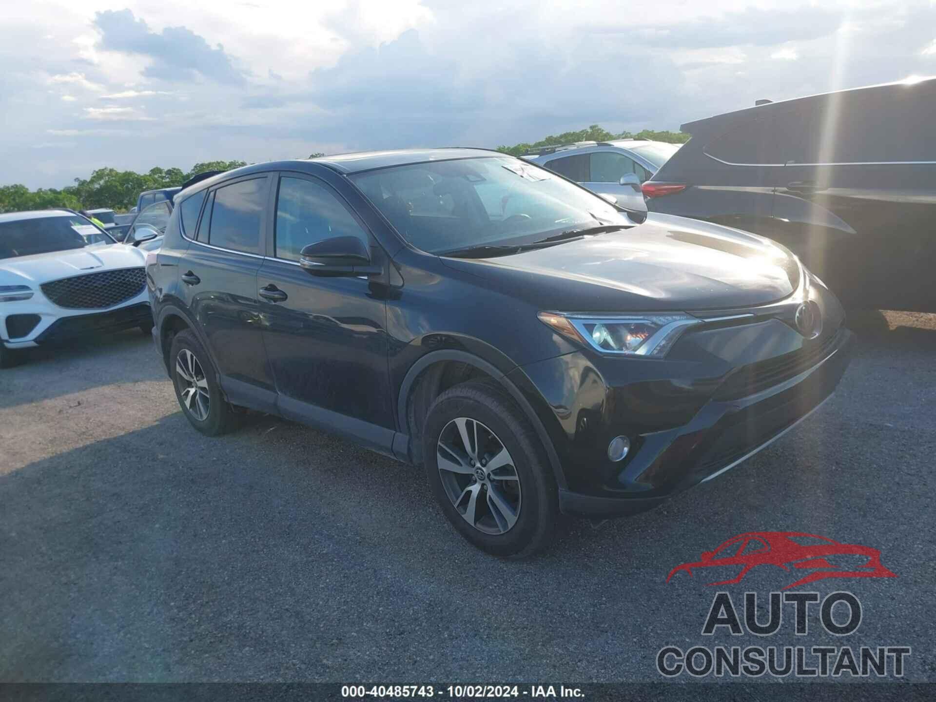 TOYOTA RAV4 2018 - 2T3WFREV8JW484630