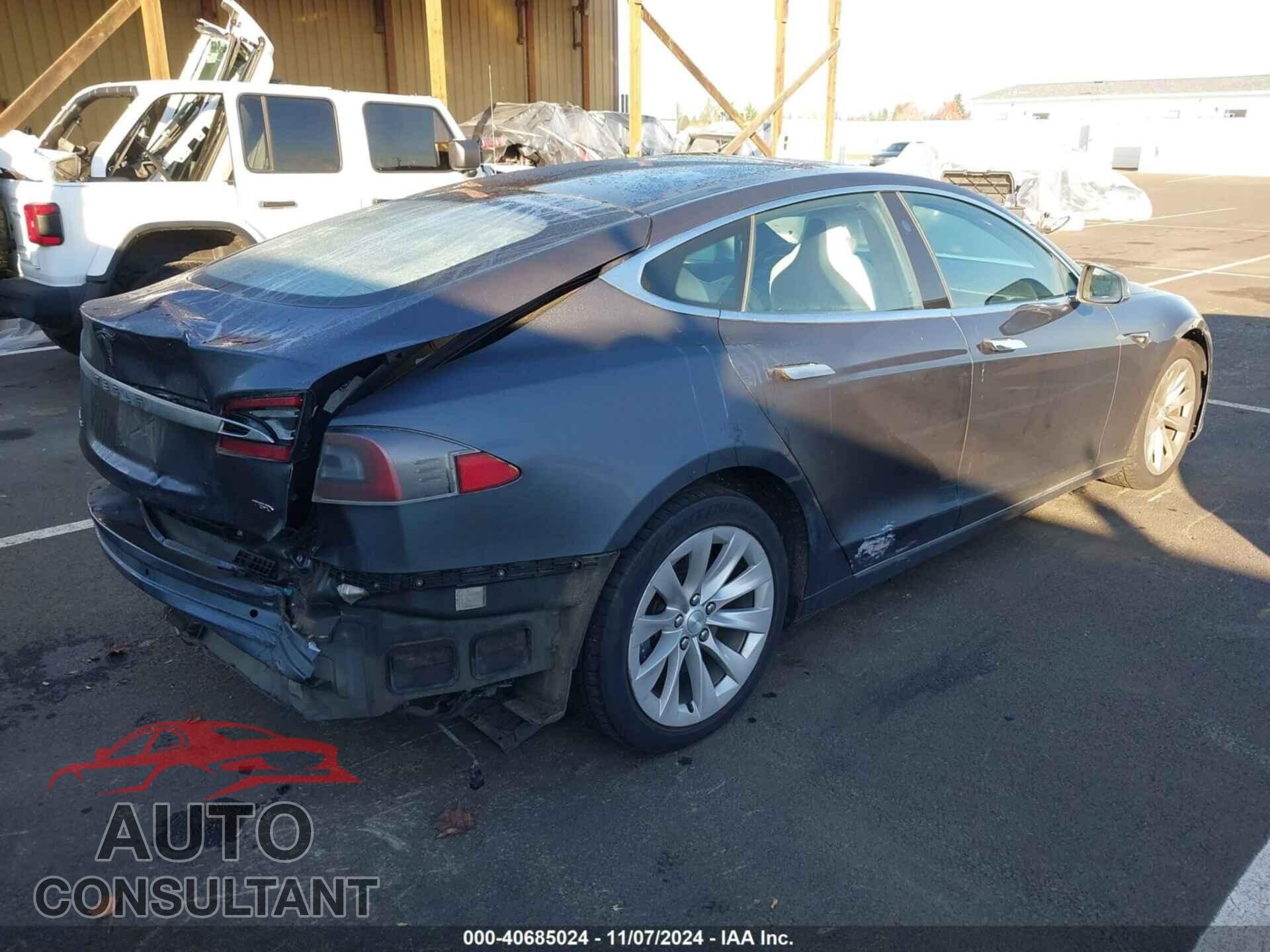 TESLA MODEL S 2017 - 5YJSA1E29HF180372