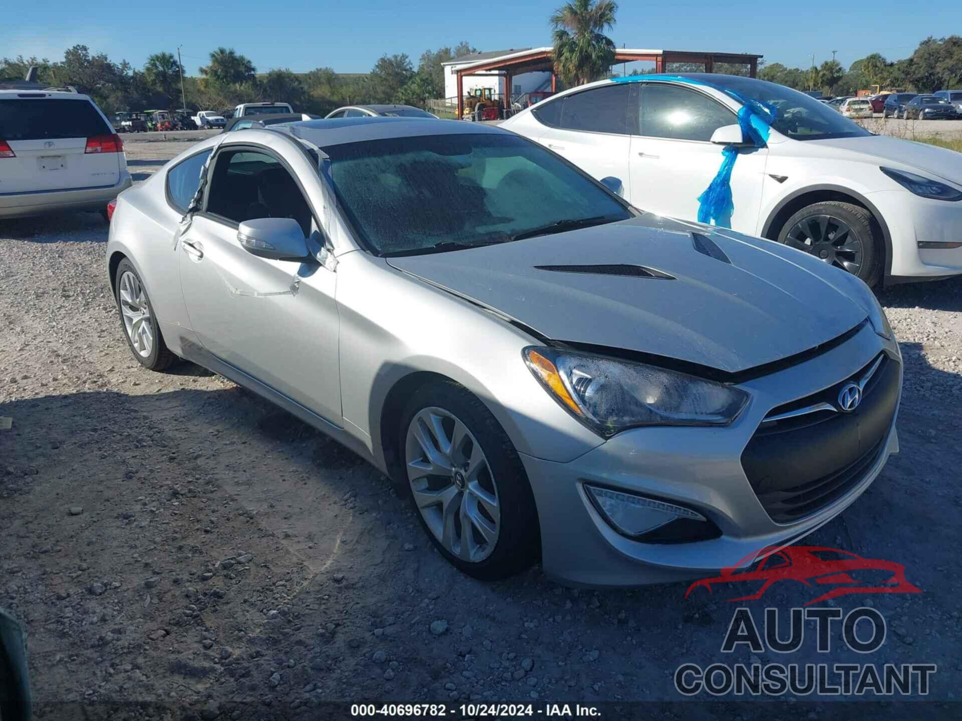 HYUNDAI GENESIS 2013 - KMHHU6KJ3DU105402