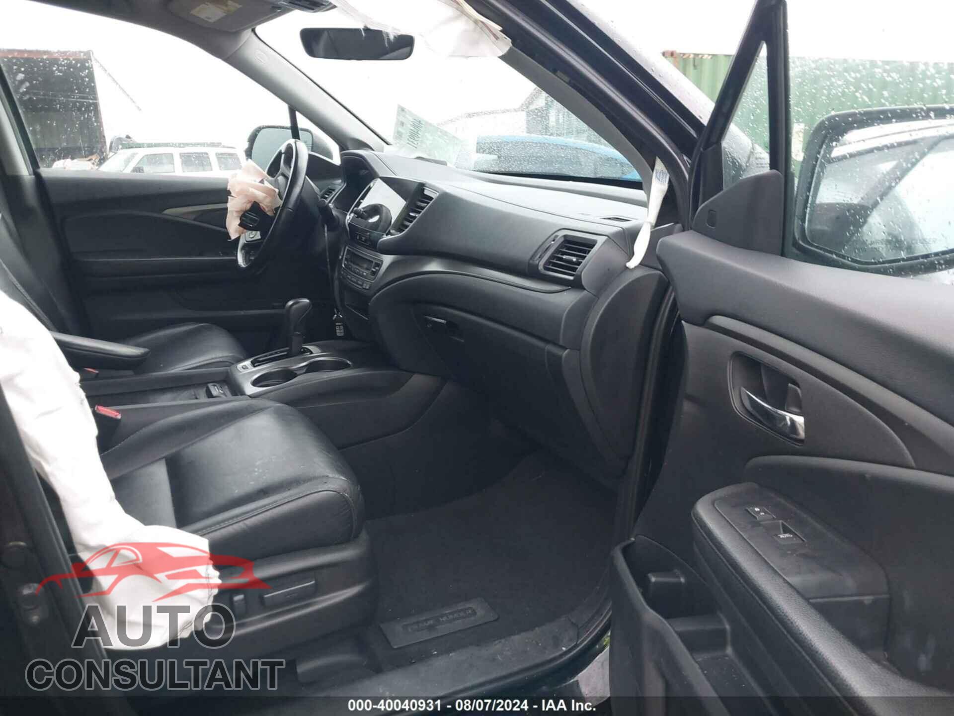 HONDA PILOT 2020 - 5FNYF6H52LB016629