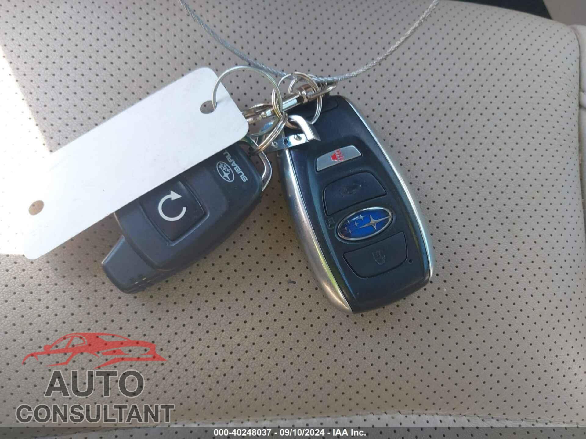 SUBARU OUTBACK 2017 - 4S4BSANC0H3359611