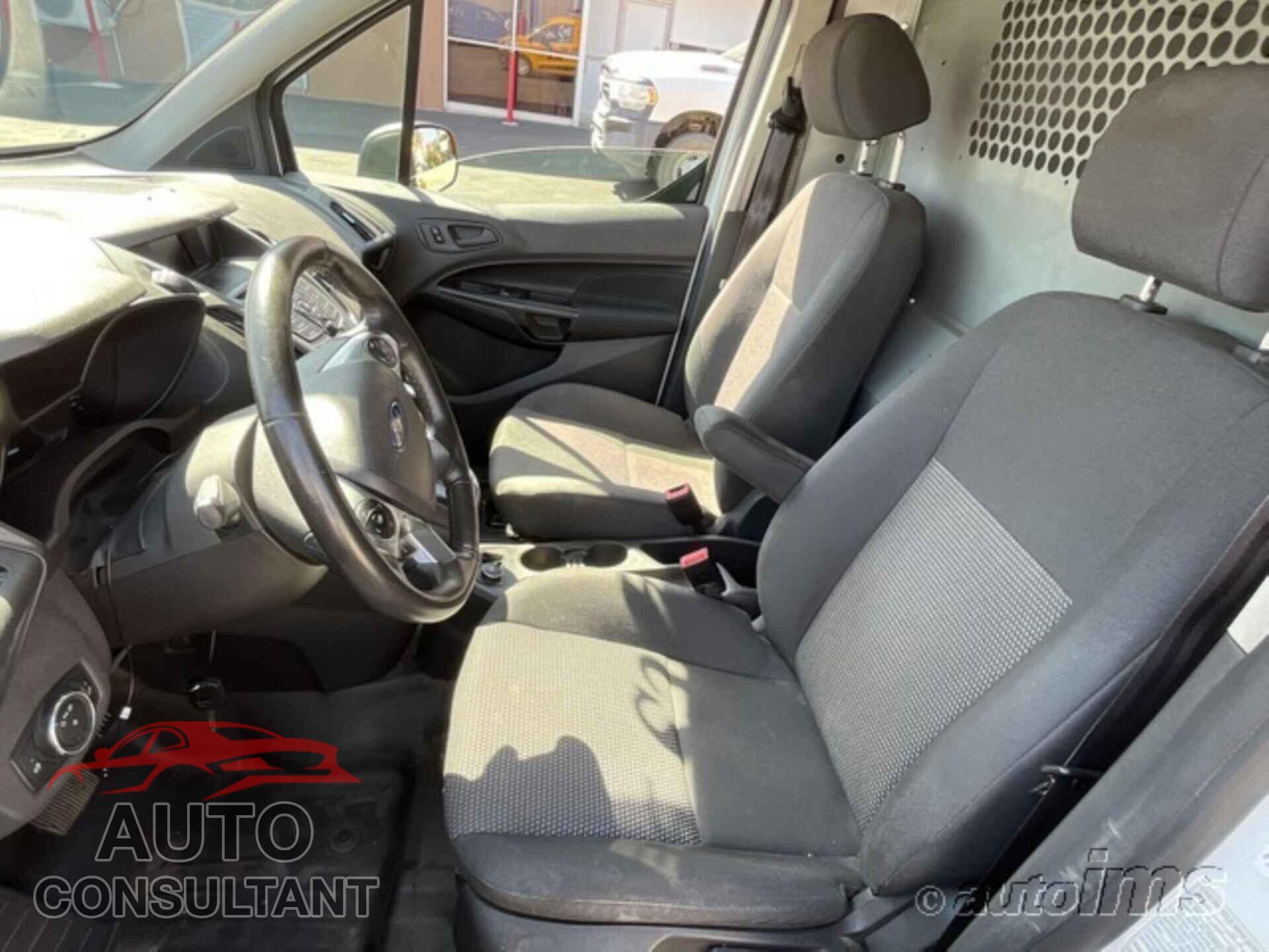 FORD TRANSIT CONNECT 2017 - NM0LS7E79H1330468