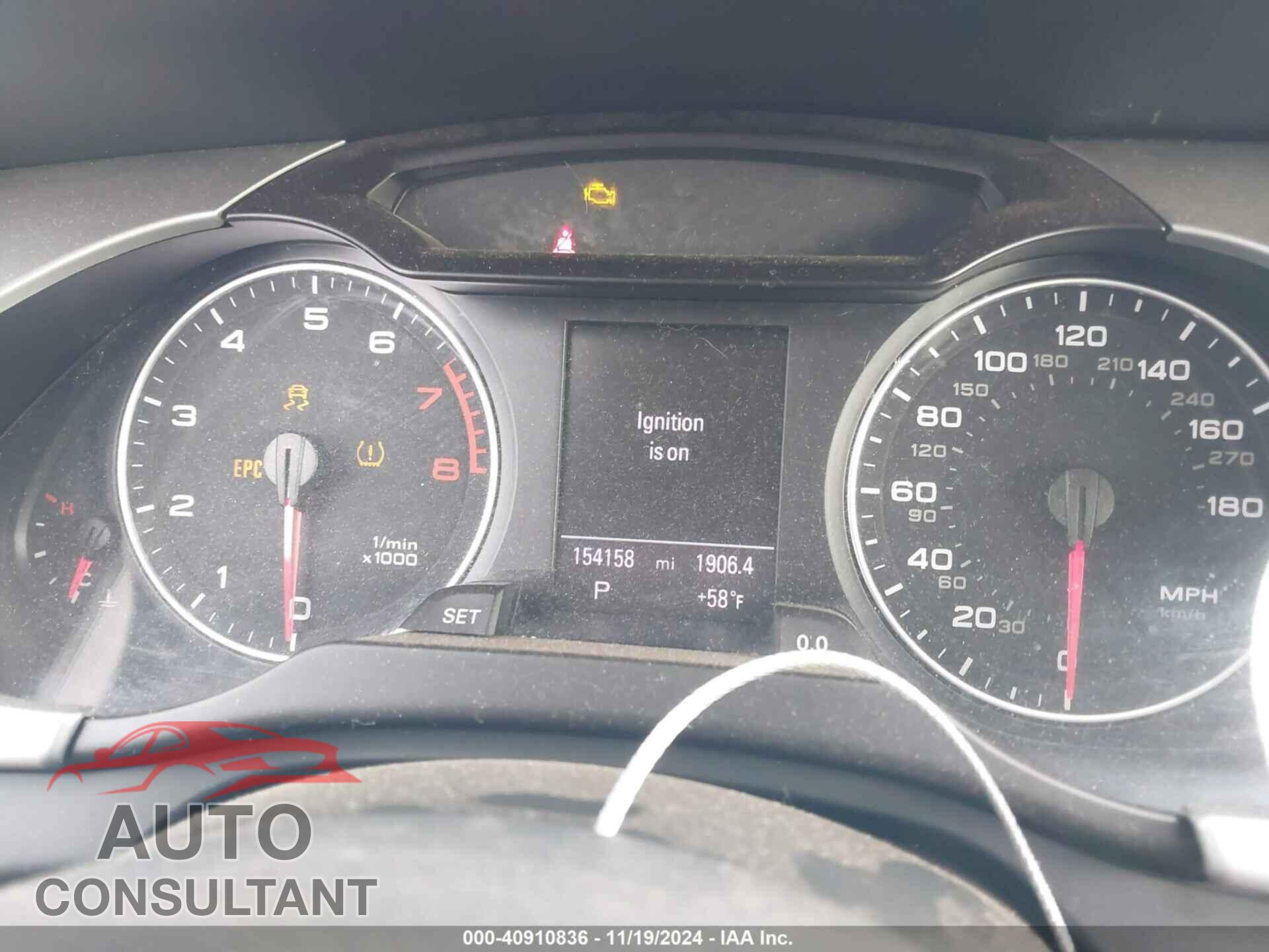 AUDI A4 2012 - WAUFFAFL1CN016180