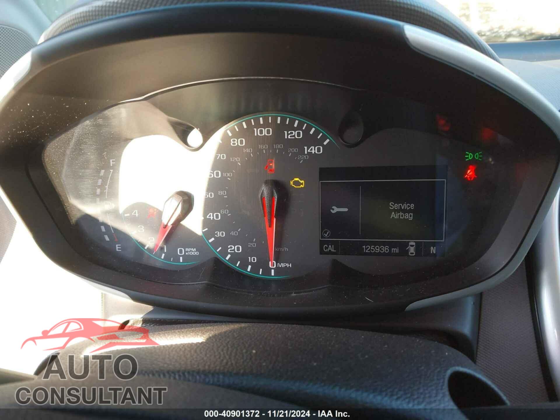 CHEVROLET SONIC 2017 - 1G1JF5SB1H4141171