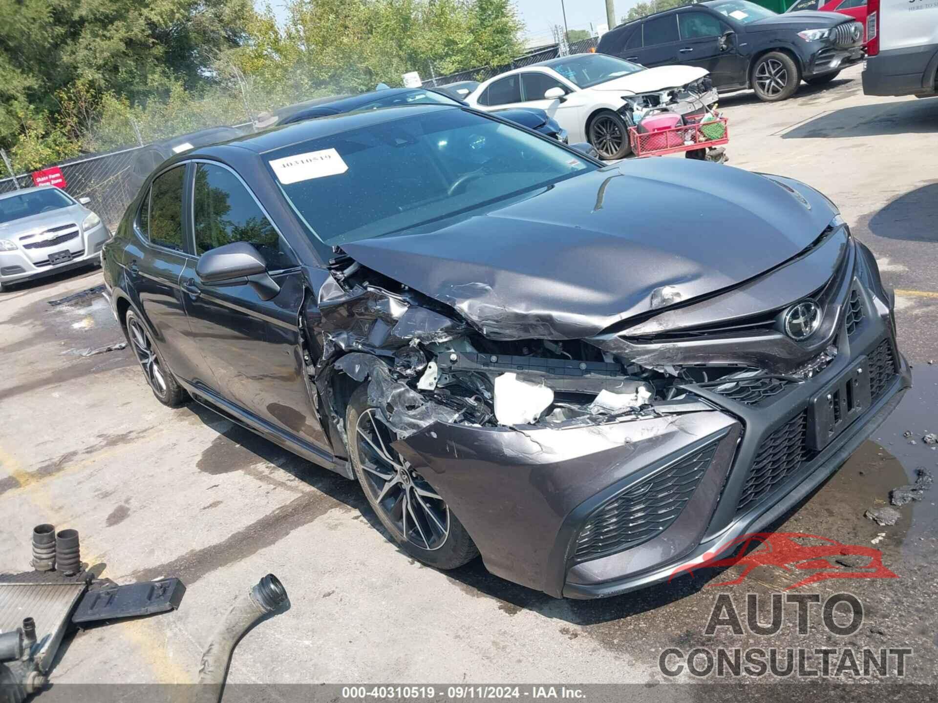 TOYOTA CAMRY 2021 - 4T1G11AK4MU489322