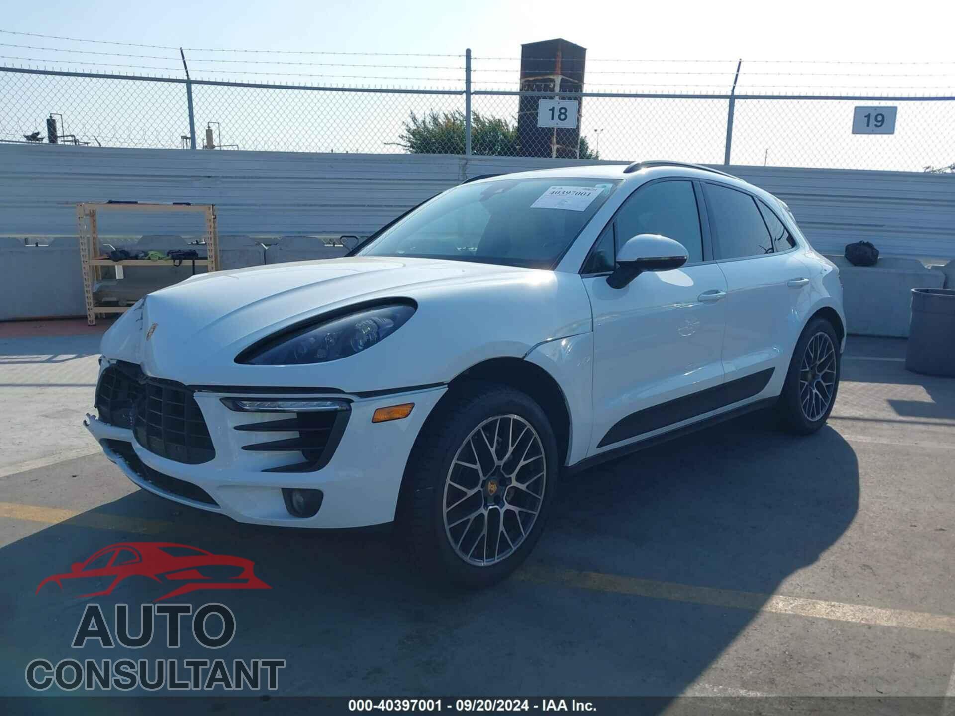 PORSCHE MACAN 2017 - WP1AB2A58HLB16379