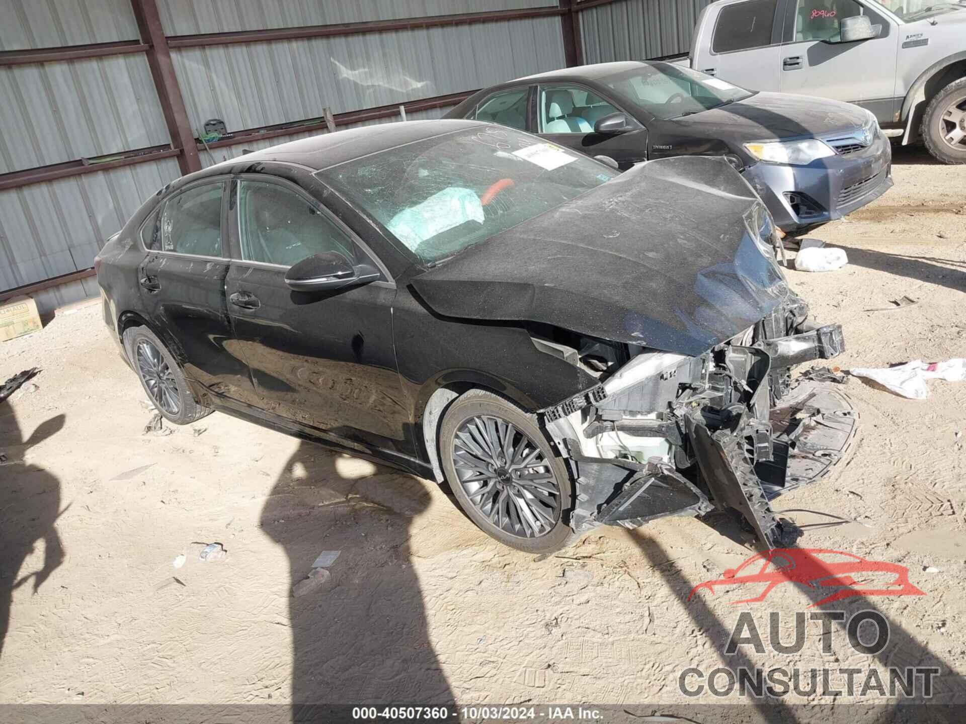 KIA FORTE 2023 - 3KPF54AD9PE597364