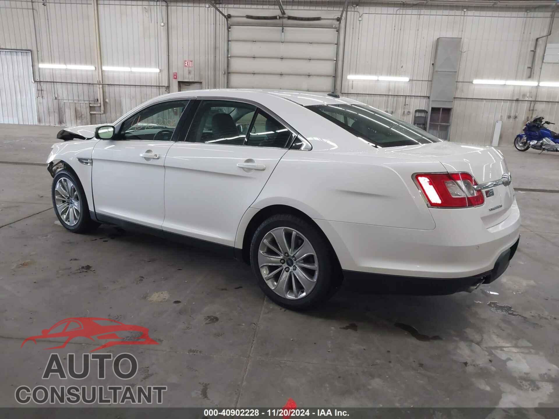 FORD TAURUS 2011 - 1FAHP2JW2BG114823