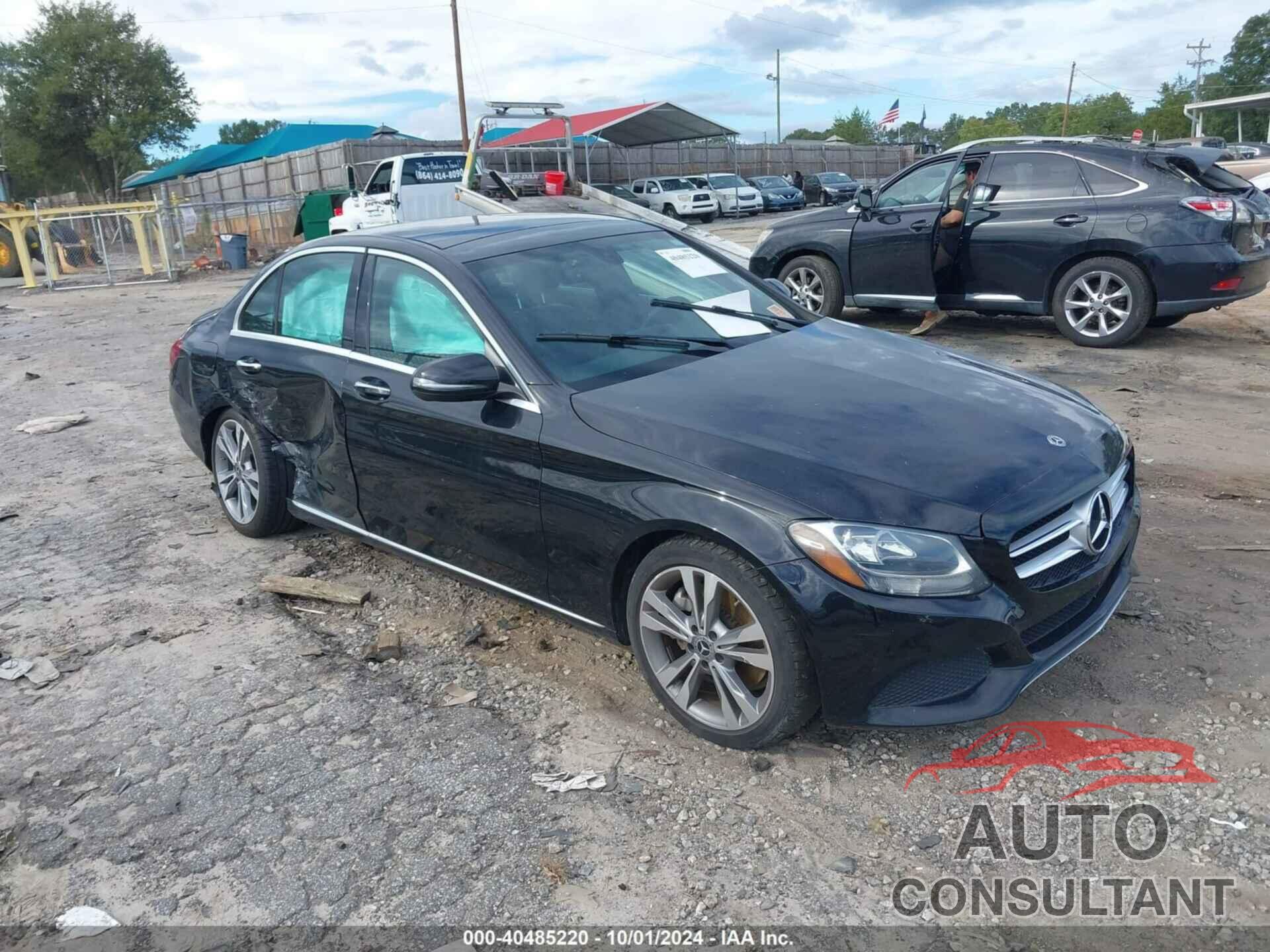 MERCEDES-BENZ C 300 2018 - 55SWF4JB0JU244815