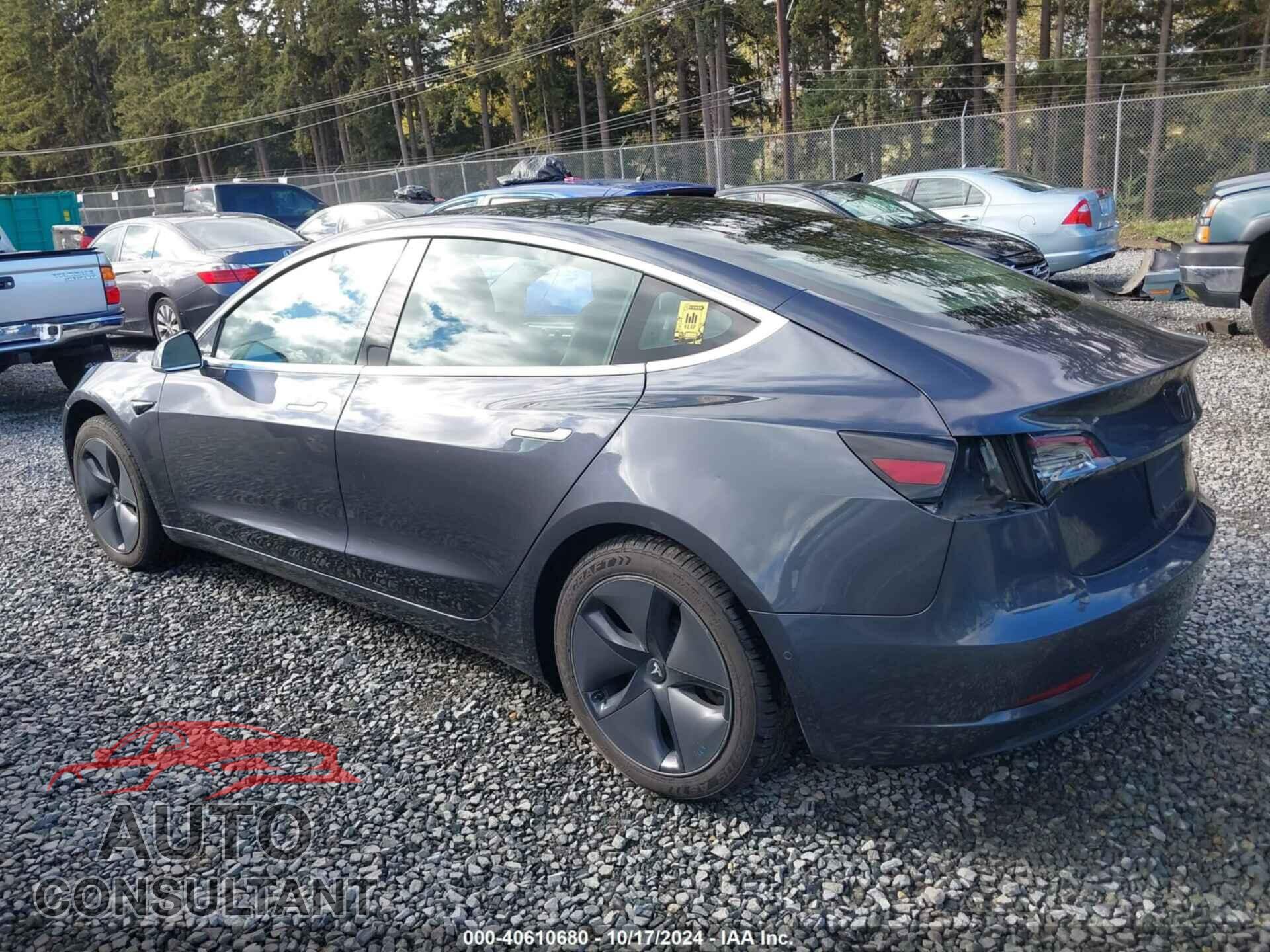 TESLA MODEL 3 2019 - 5YJ3E1EB0KF386437