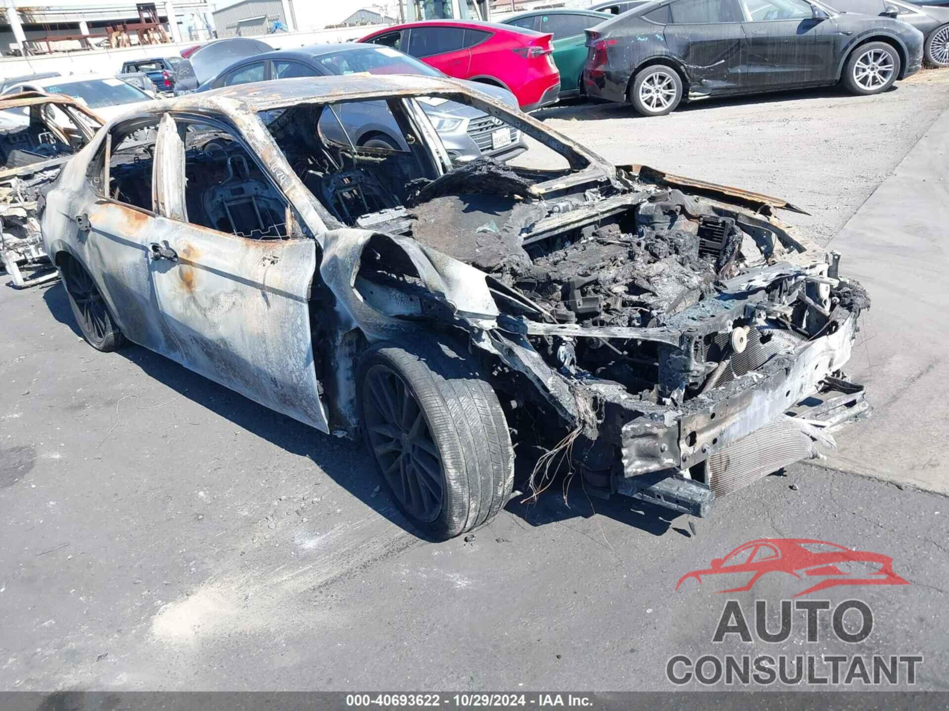 TOYOTA CAMRY 2023 - 4T1K61AK8PU775531