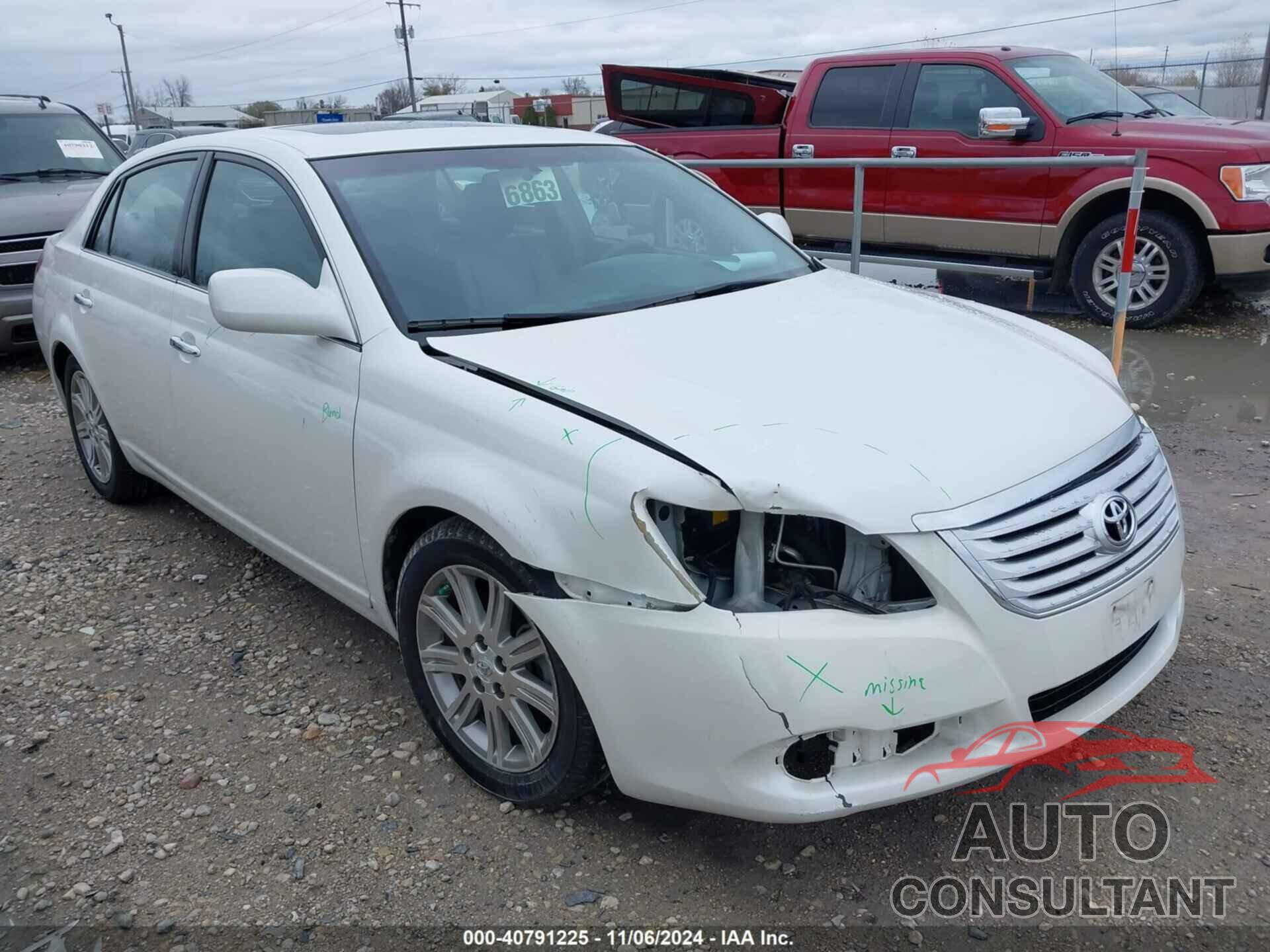 TOYOTA AVALON 2010 - 4T1BK3DB3AU367108