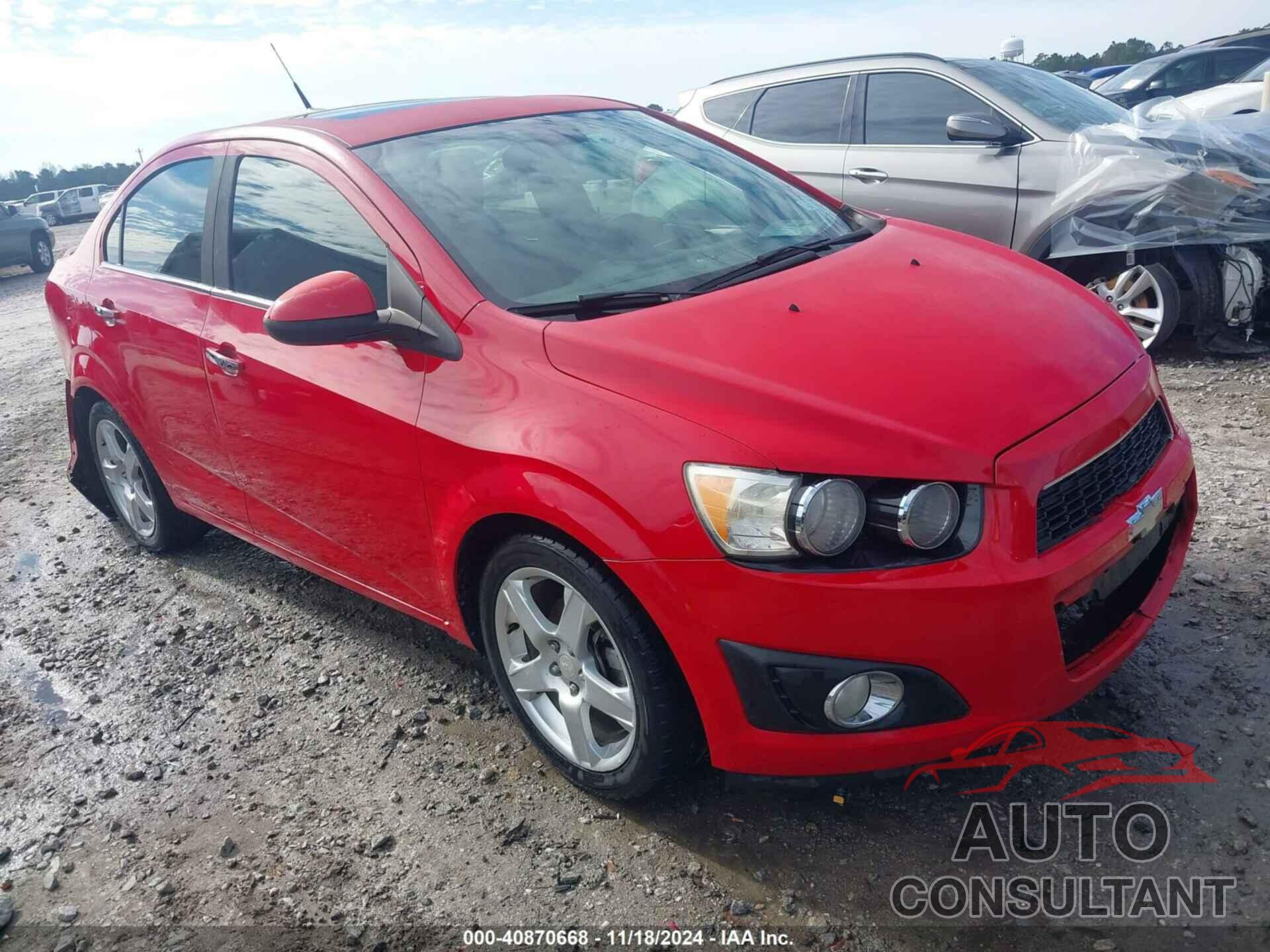 CHEVROLET SONIC 2013 - 1G1JE5SB3D4186223