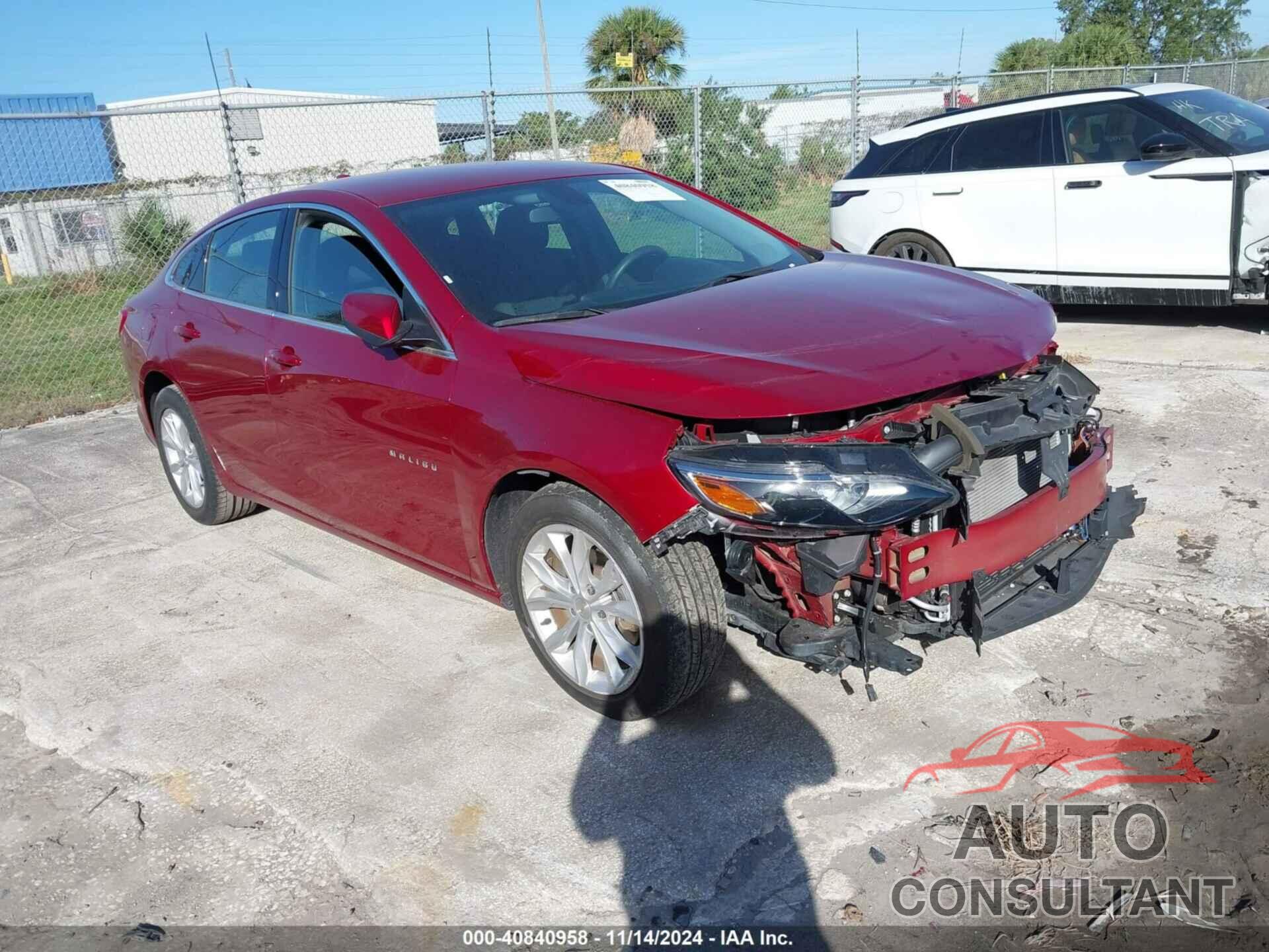 CHEVROLET MALIBU 2021 - 1G1ZD5ST7MF089481