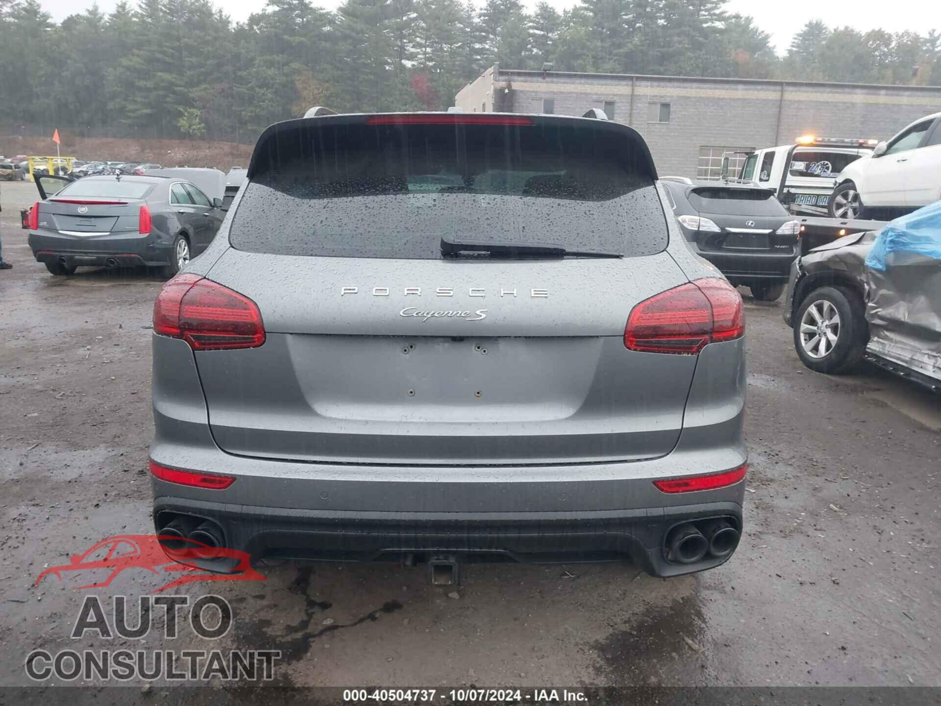 PORSCHE CAYENNE 2017 - WP1AB2A29HLA51371