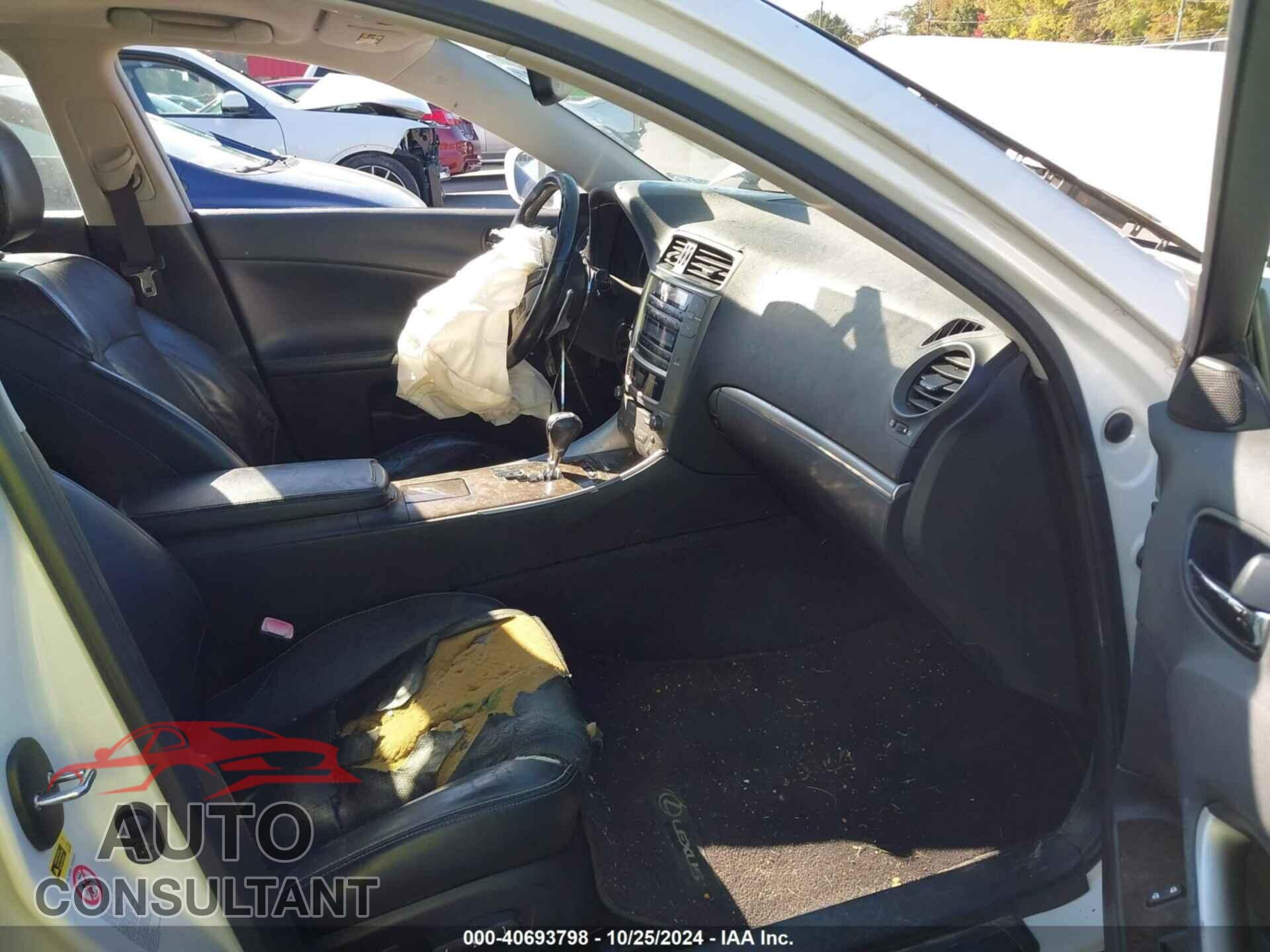 LEXUS IS 250 2011 - JTHBF5C26B2100983