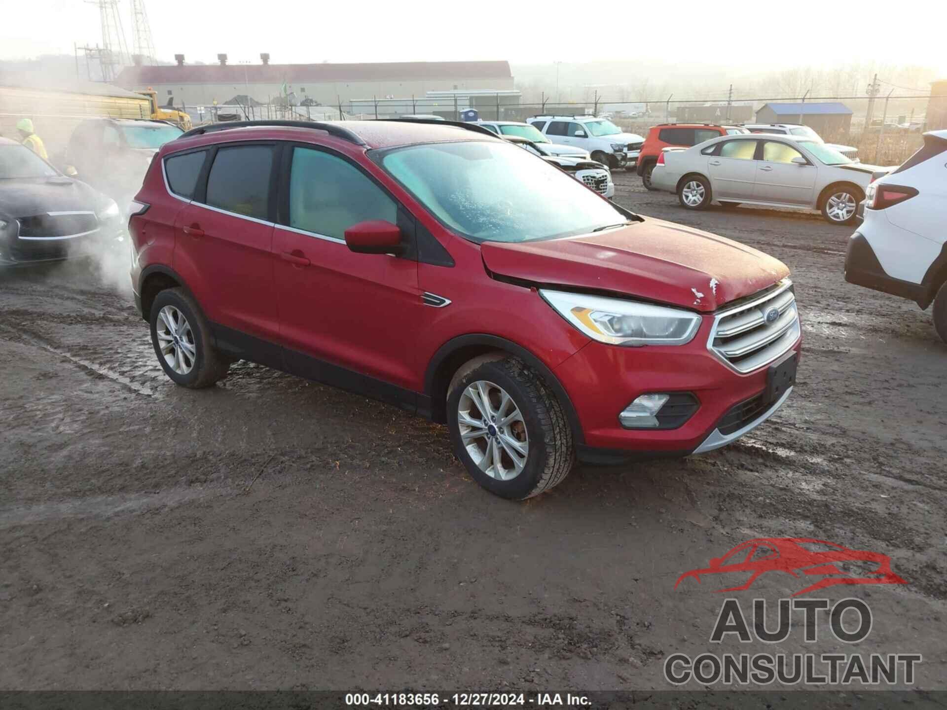 FORD ESCAPE 2017 - 1FMCU9G97HUD68024