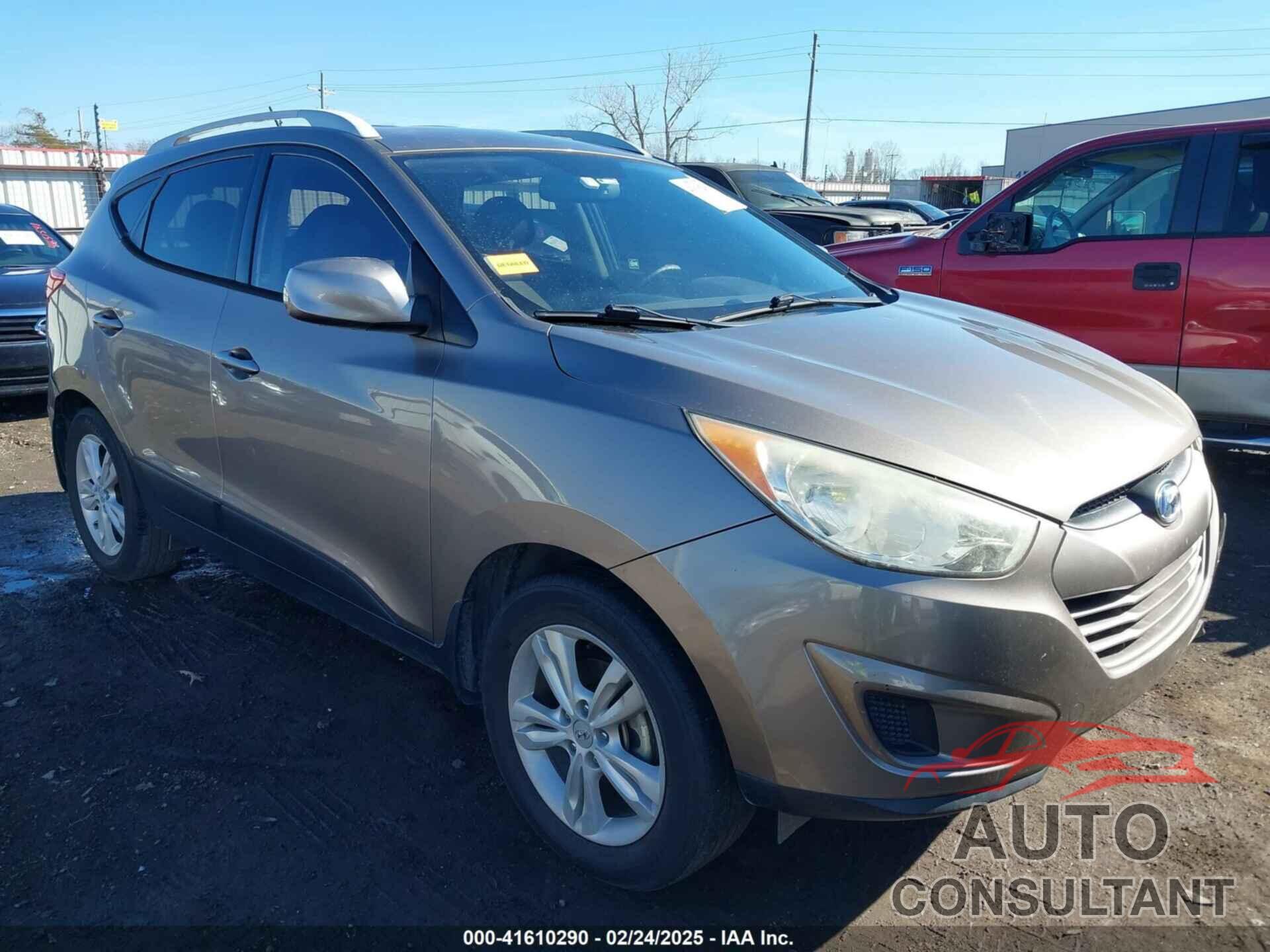 HYUNDAI TUCSON 2011 - KM8JU3AC7BU146633