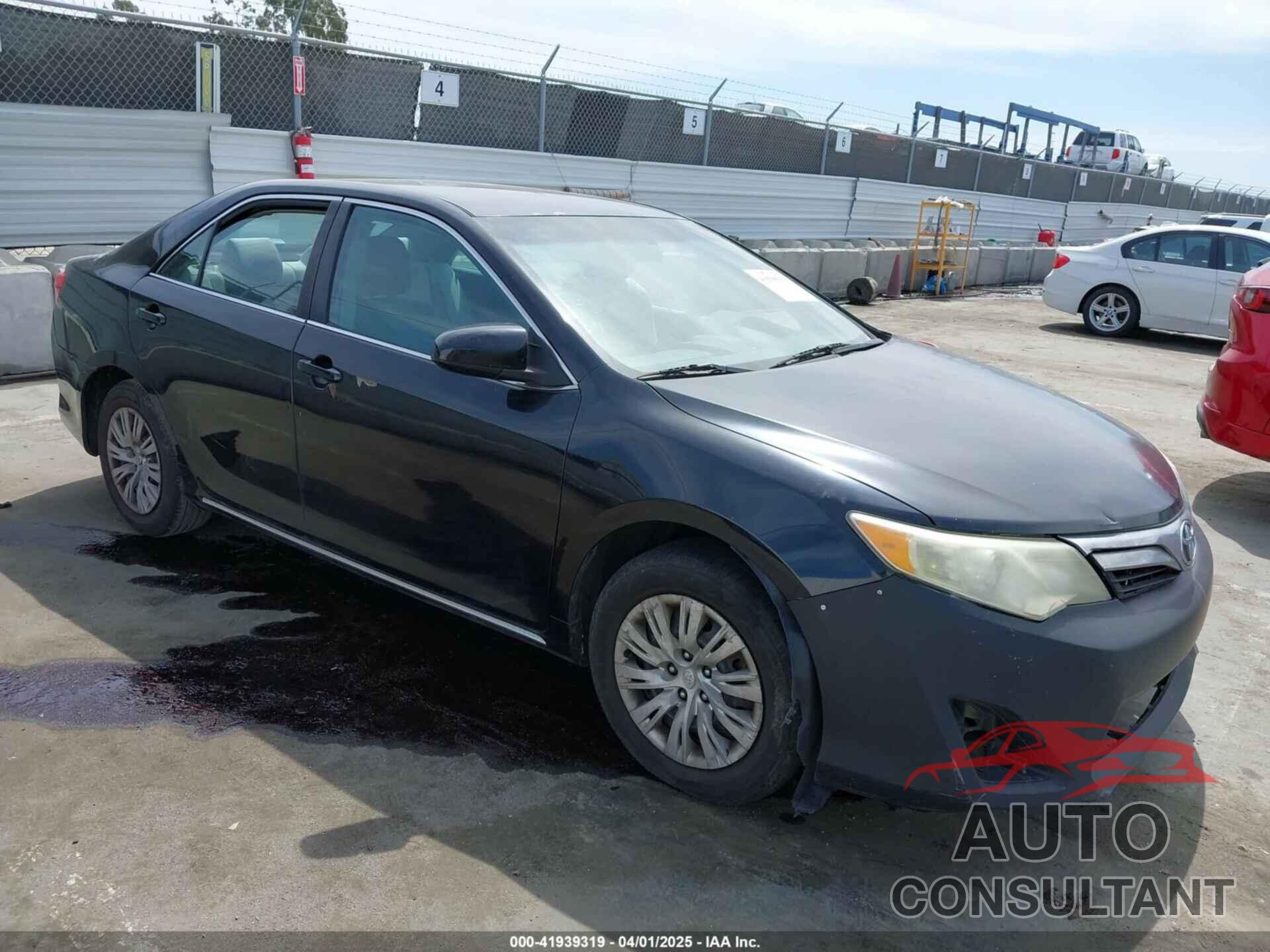 TOYOTA CAMRY 2013 - 4T4BF1FK1DR306758