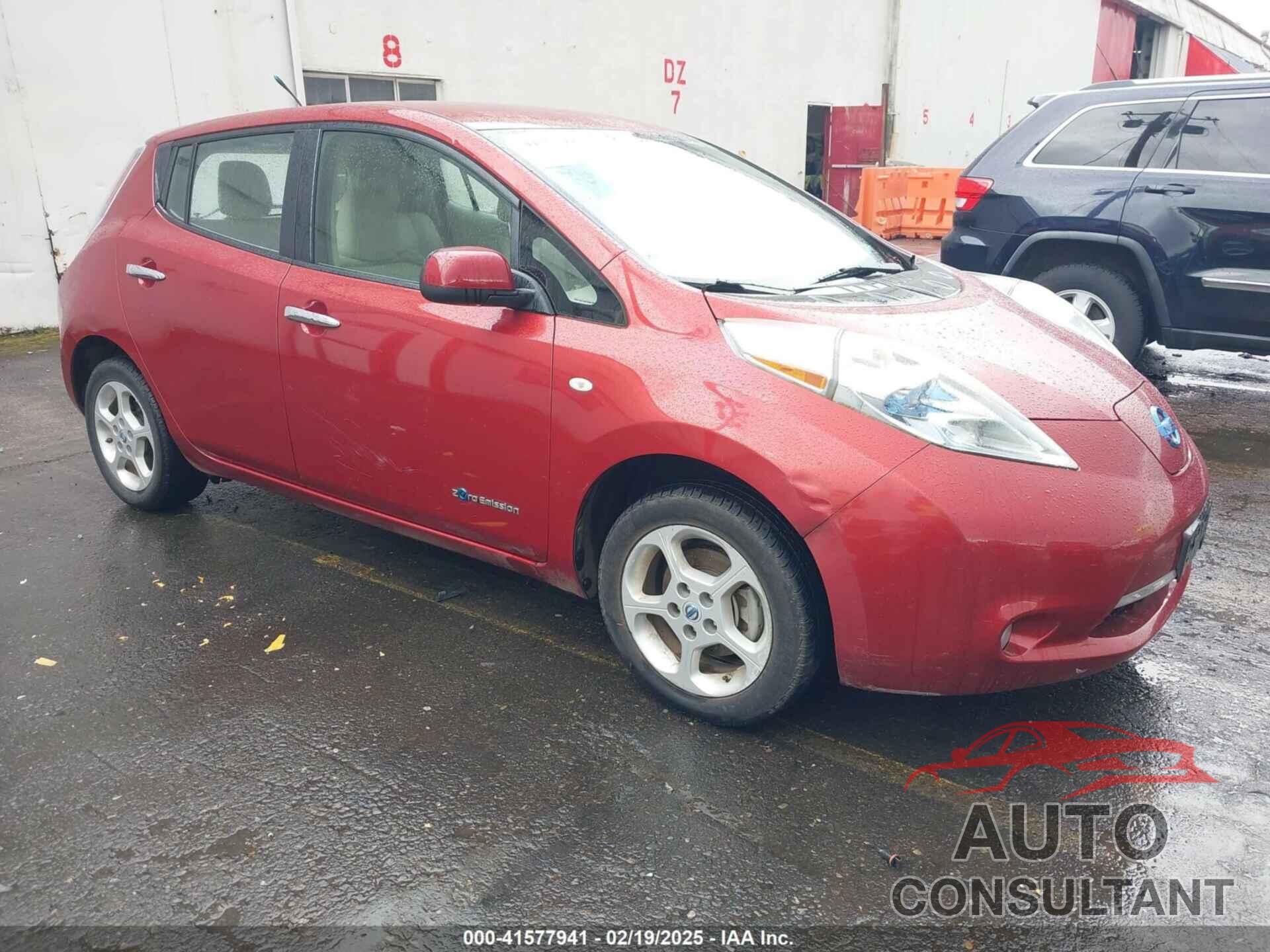 NISSAN LEAF 2011 - JN1AZ0CP1BT004338