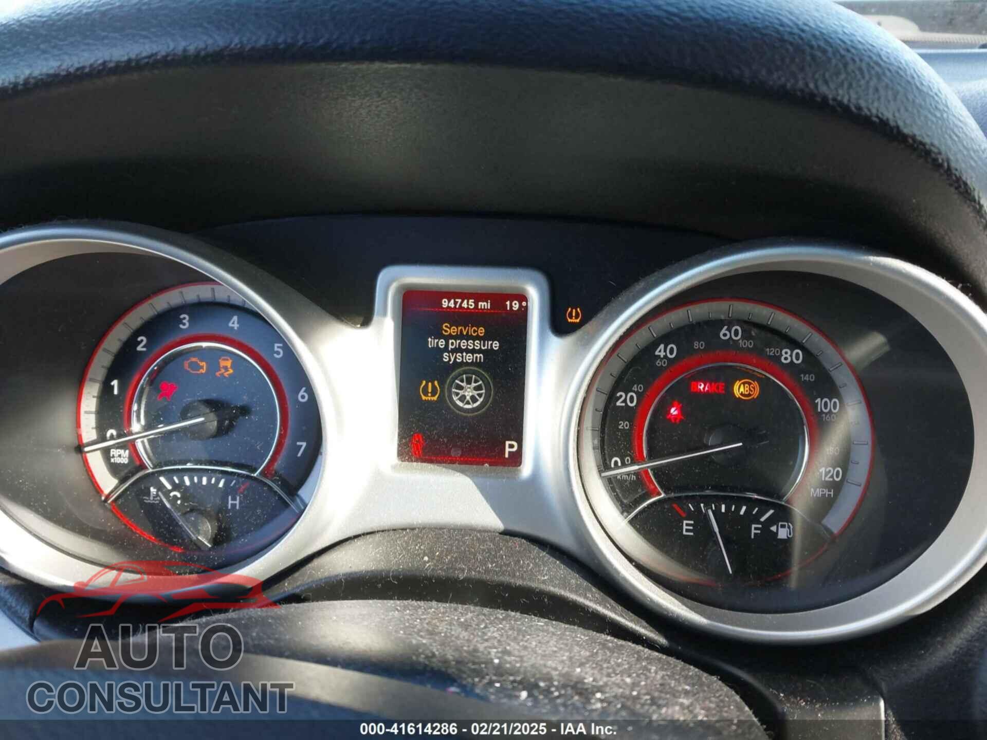 DODGE JOURNEY 2017 - 3C4PDCABXHT707321