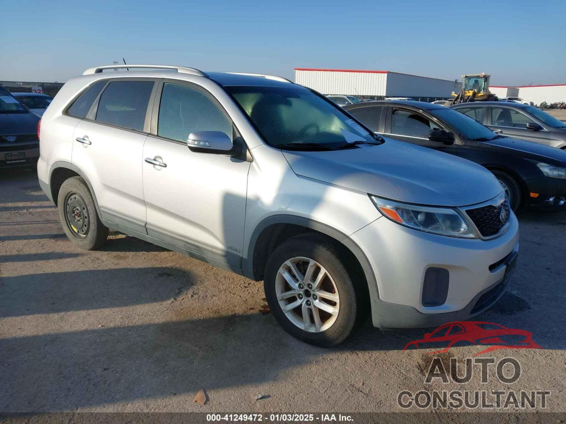 KIA SORENTO 2015 - 5XYKTDA74FG602194