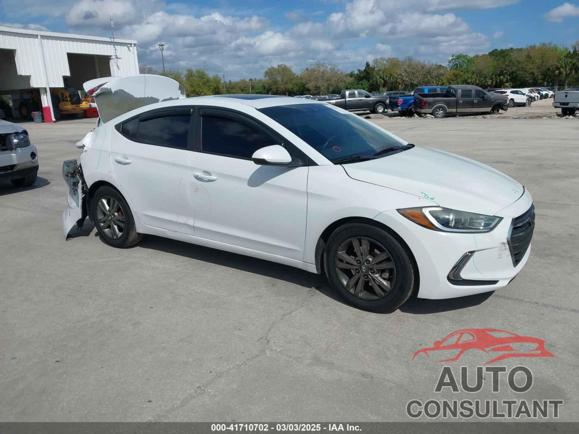 HYUNDAI ELANTRA 2017 - 5NPD84LF0HH146429