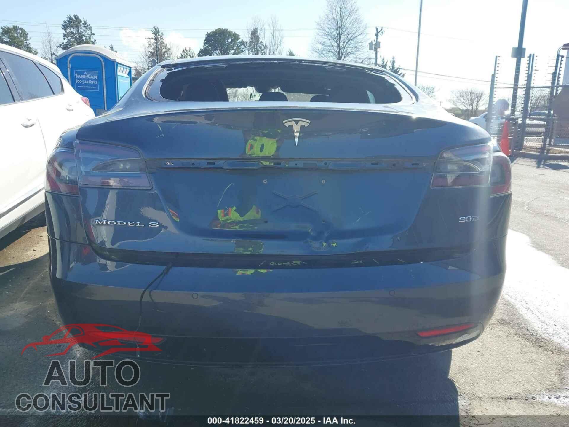 TESLA MODEL S 2016 - 5YJSA1E21GF156453