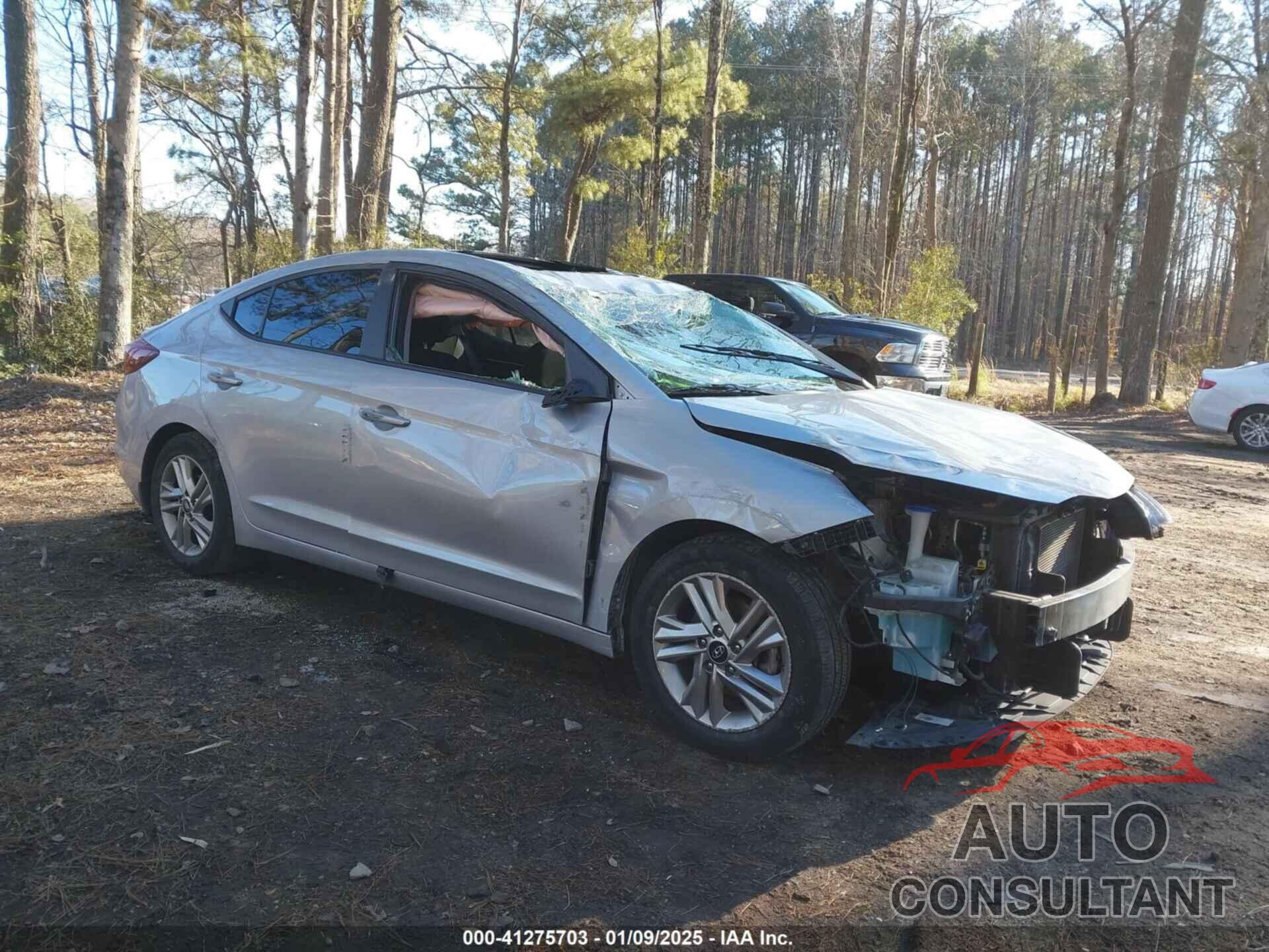 HYUNDAI ELANTRA 2020 - KMHD84LF5LU107300