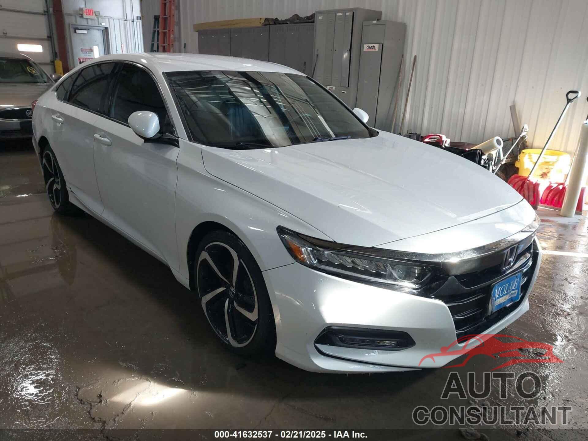 HONDA ACCORD 2018 - 1HGCV1F3XJA170613