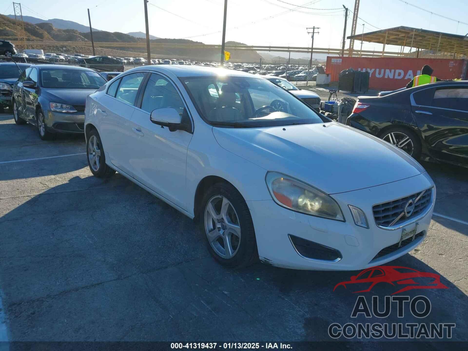 VOLVO S60 2013 - YV1612FH8D2175195