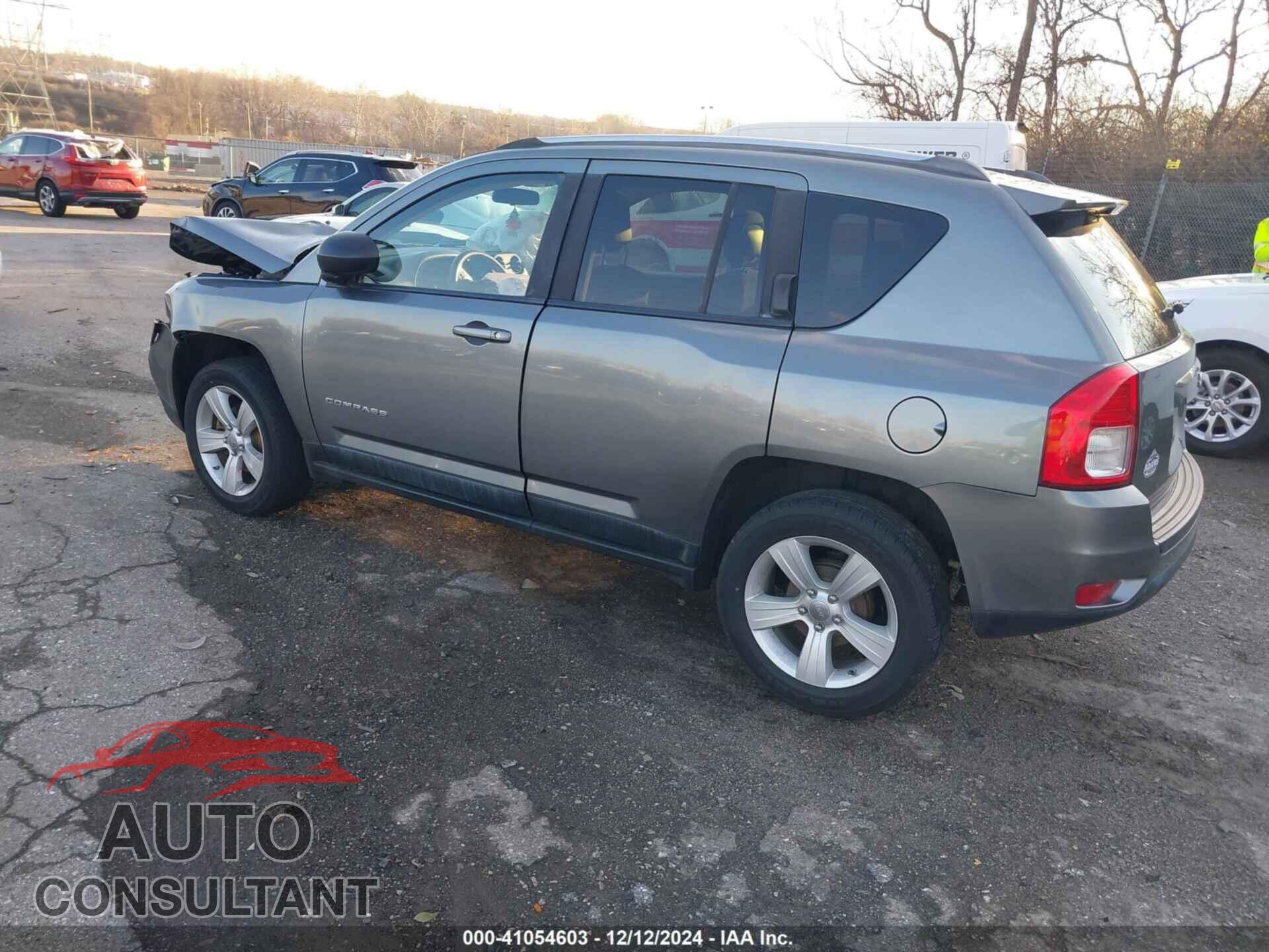 JEEP COMPASS 2011 - 1J4NT1FA4BD285746