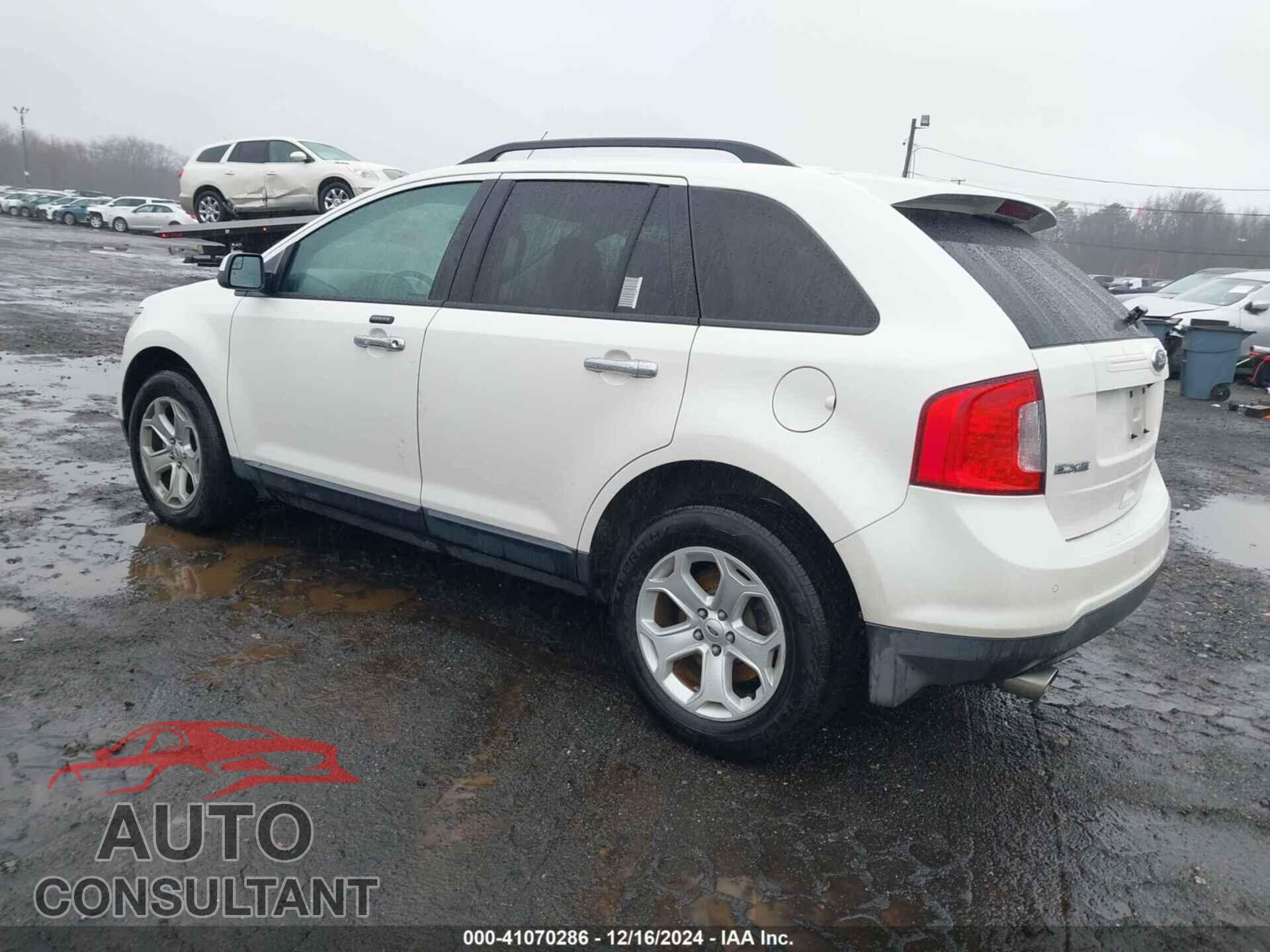 FORD EDGE 2011 - 2FMDK3JC9BBB64365