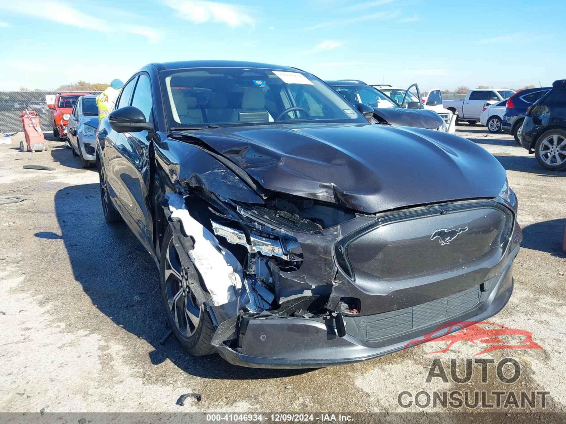 FORD MUSTANG MACH-E 2022 - 3FMTK3RM1NMA56947