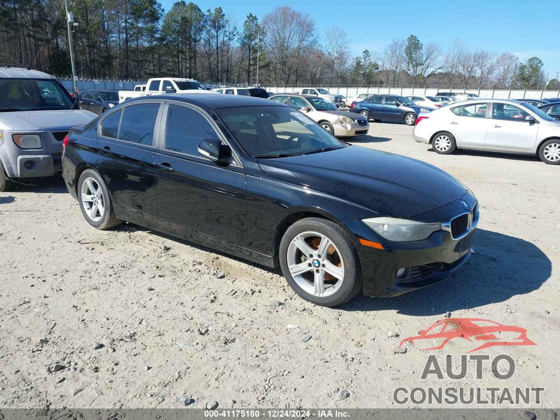 BMW 328I 2014 - WBA3A5G51ENP27695