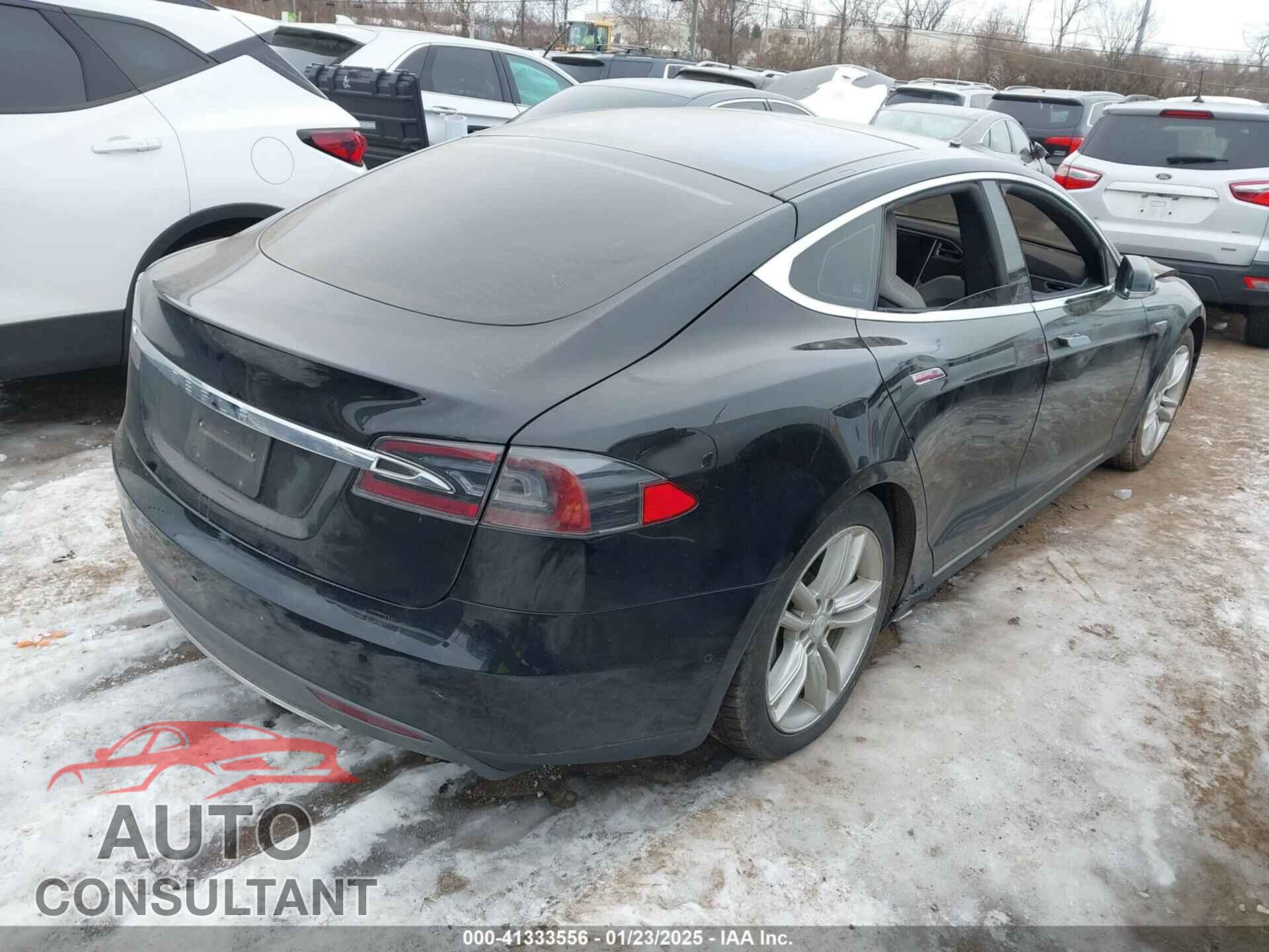 TESLA MODEL S 2015 - 5YJSA1E25FF107819