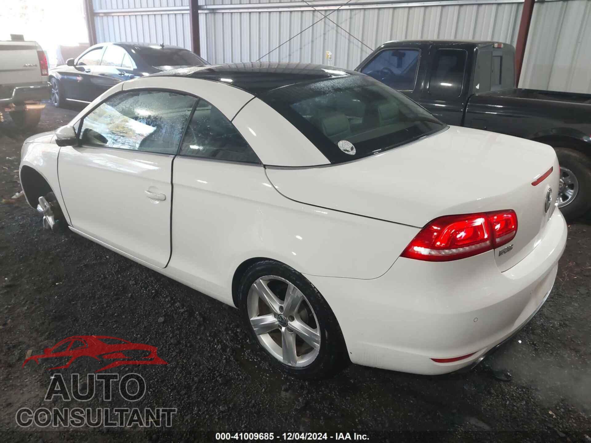 VOLKSWAGEN EOS 2012 - WVWFW7AH5CV007720