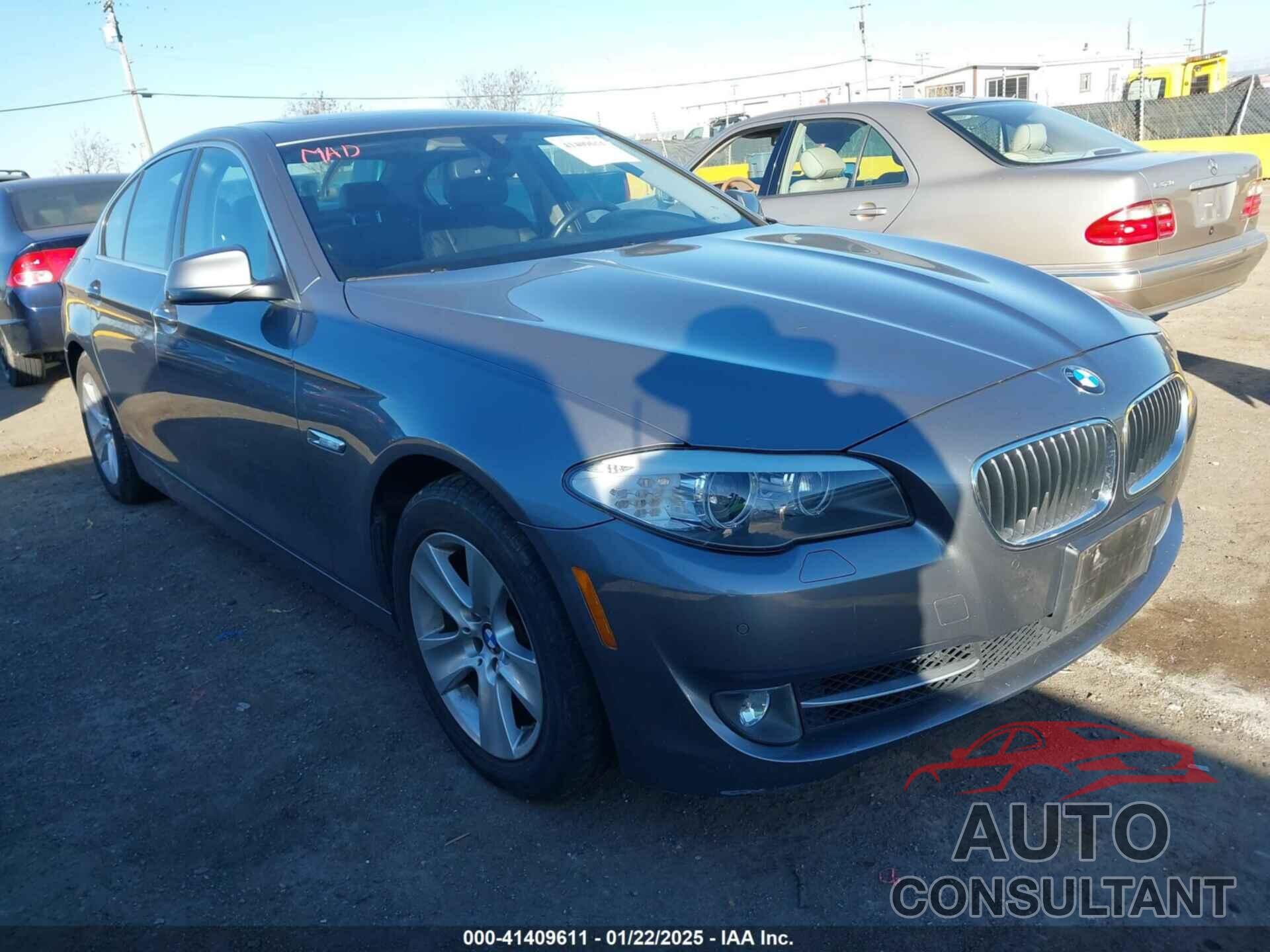 BMW 528I 2013 - WBAXG5C58DDY37539
