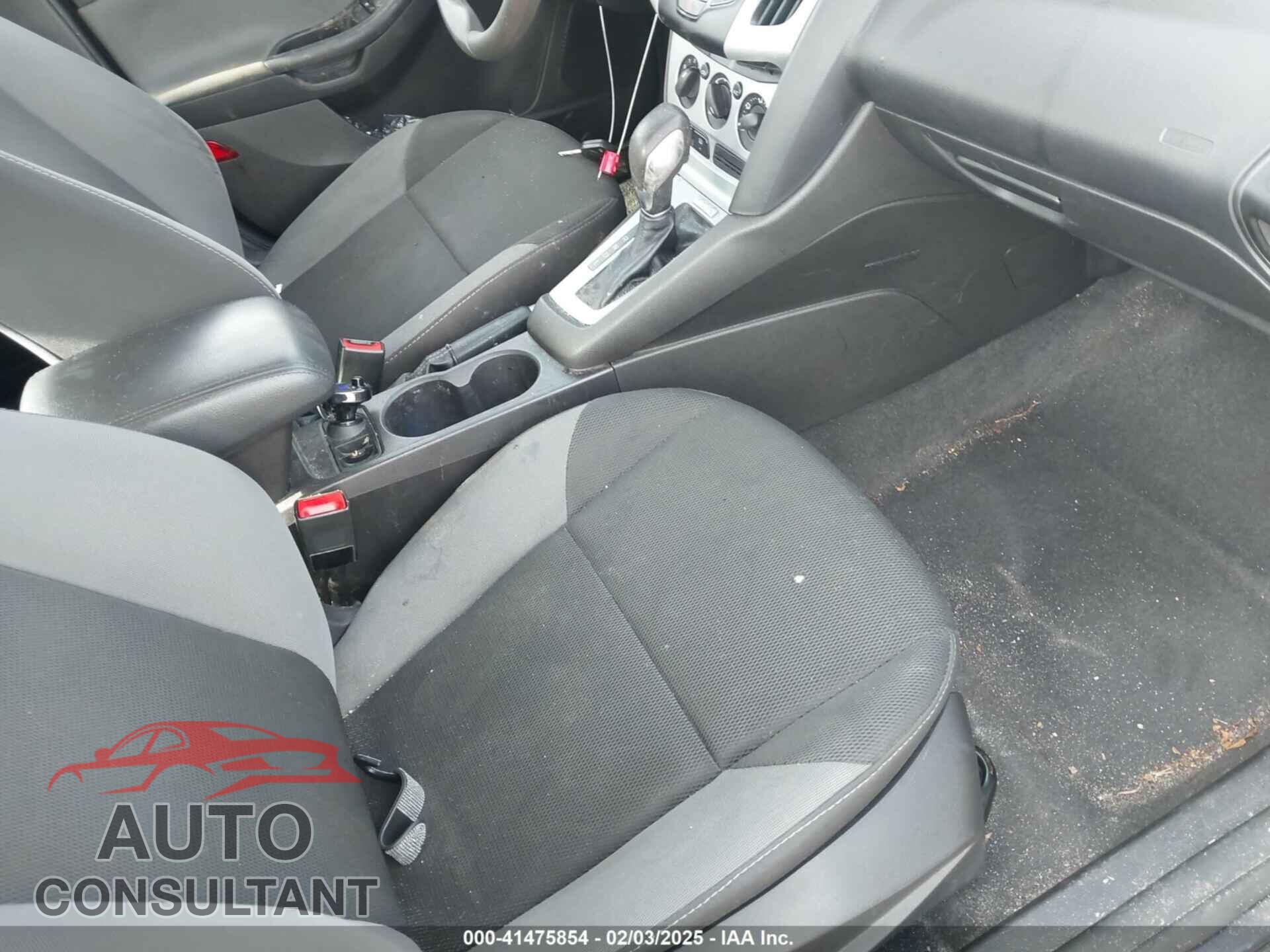 FORD FOCUS 2014 - 1FADP3F23EL164961