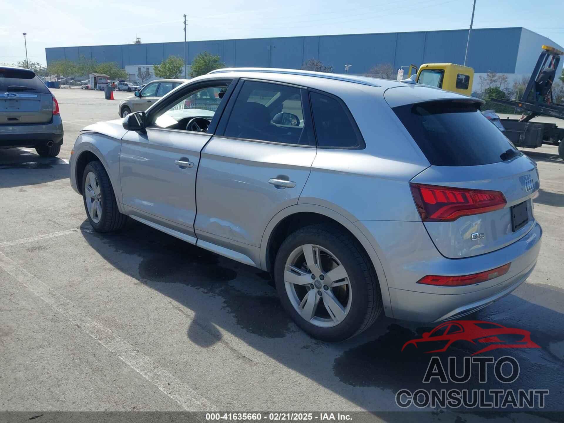 AUDI Q5 2018 - WA1ANAFY5J2198101